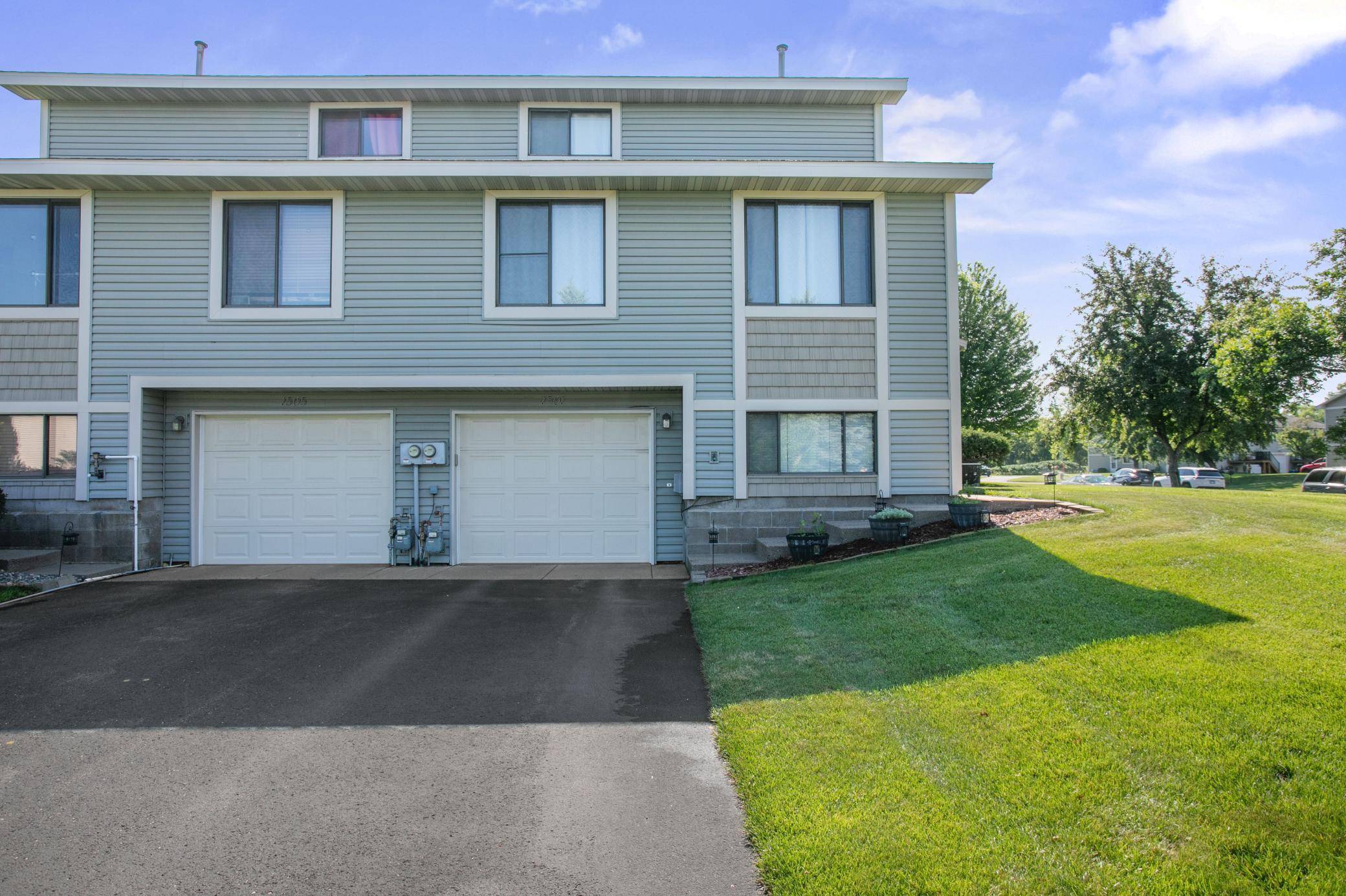 1501 127th LN NE, Blaine, MN 55449