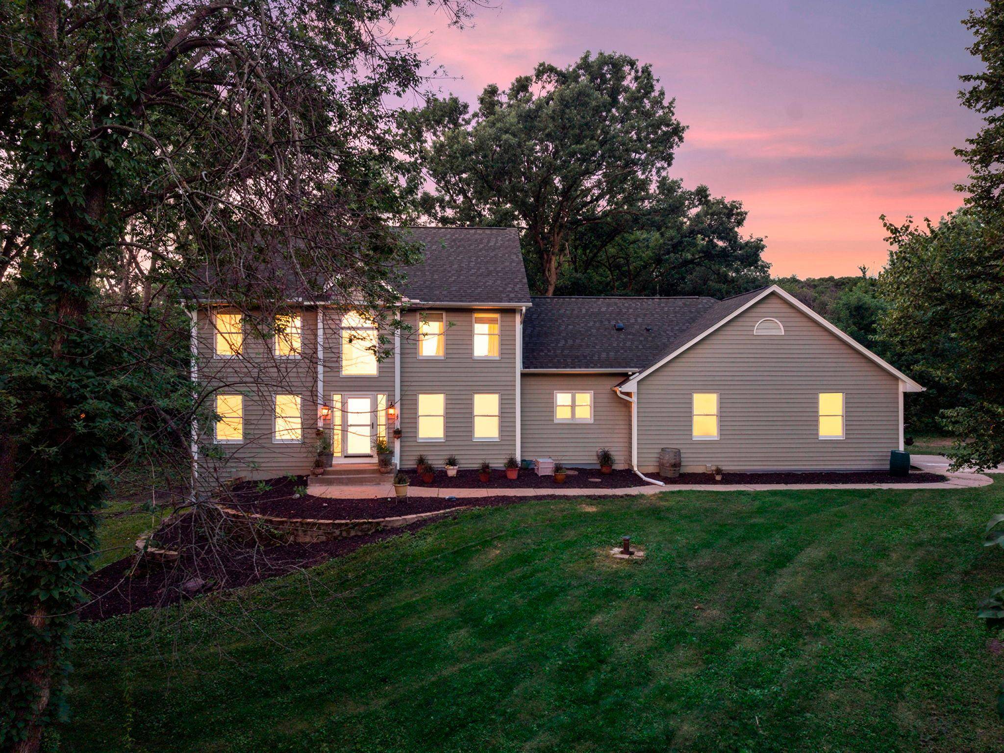 8891 90th Court WAY, Northfield, MN 55057