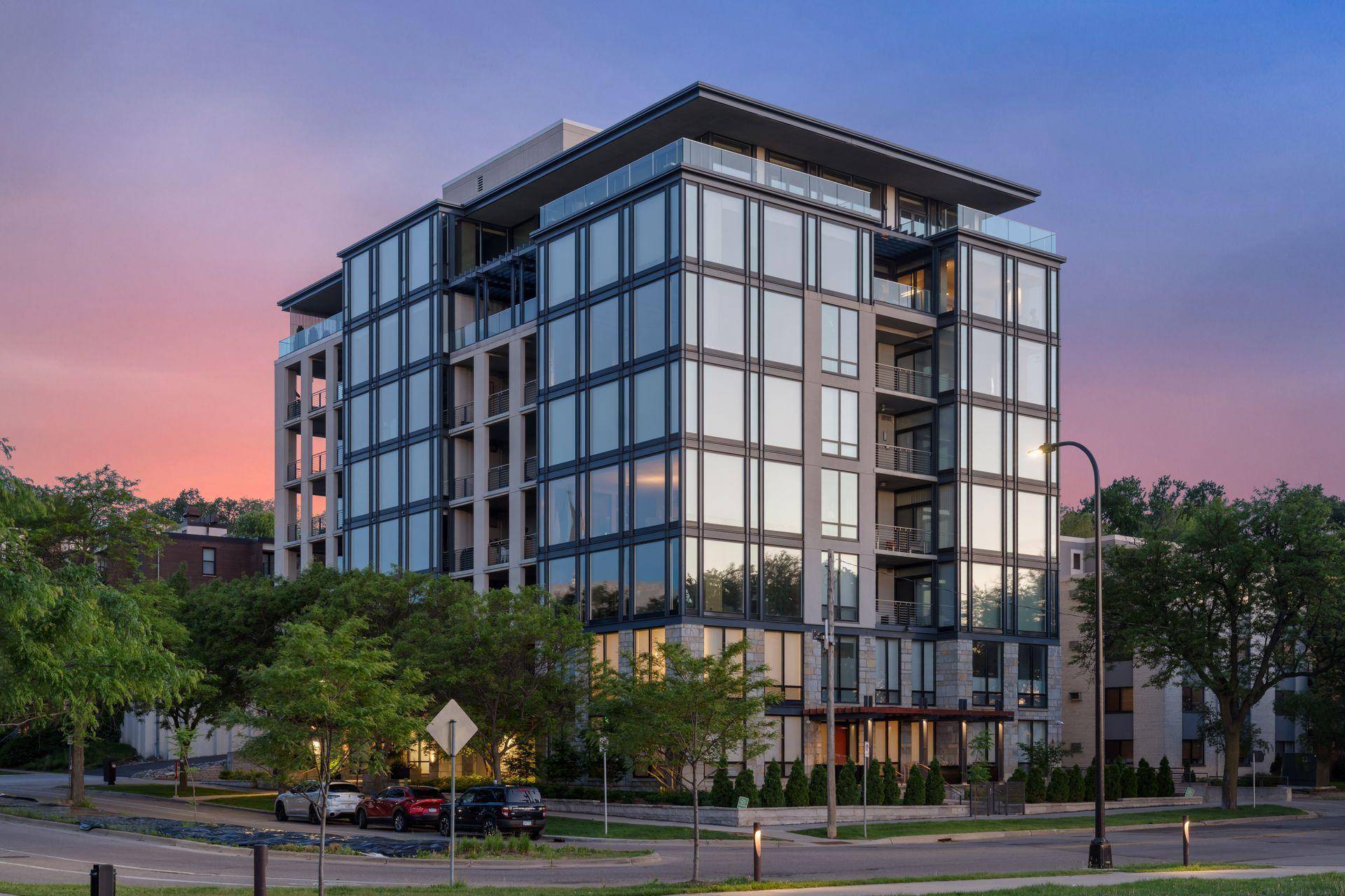 301 Kenwood Pkwy #600, Minneapolis, MN 55403