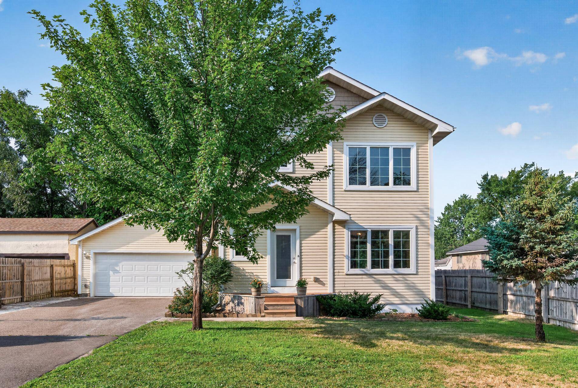 208 Clay ST, Anoka, MN 55303