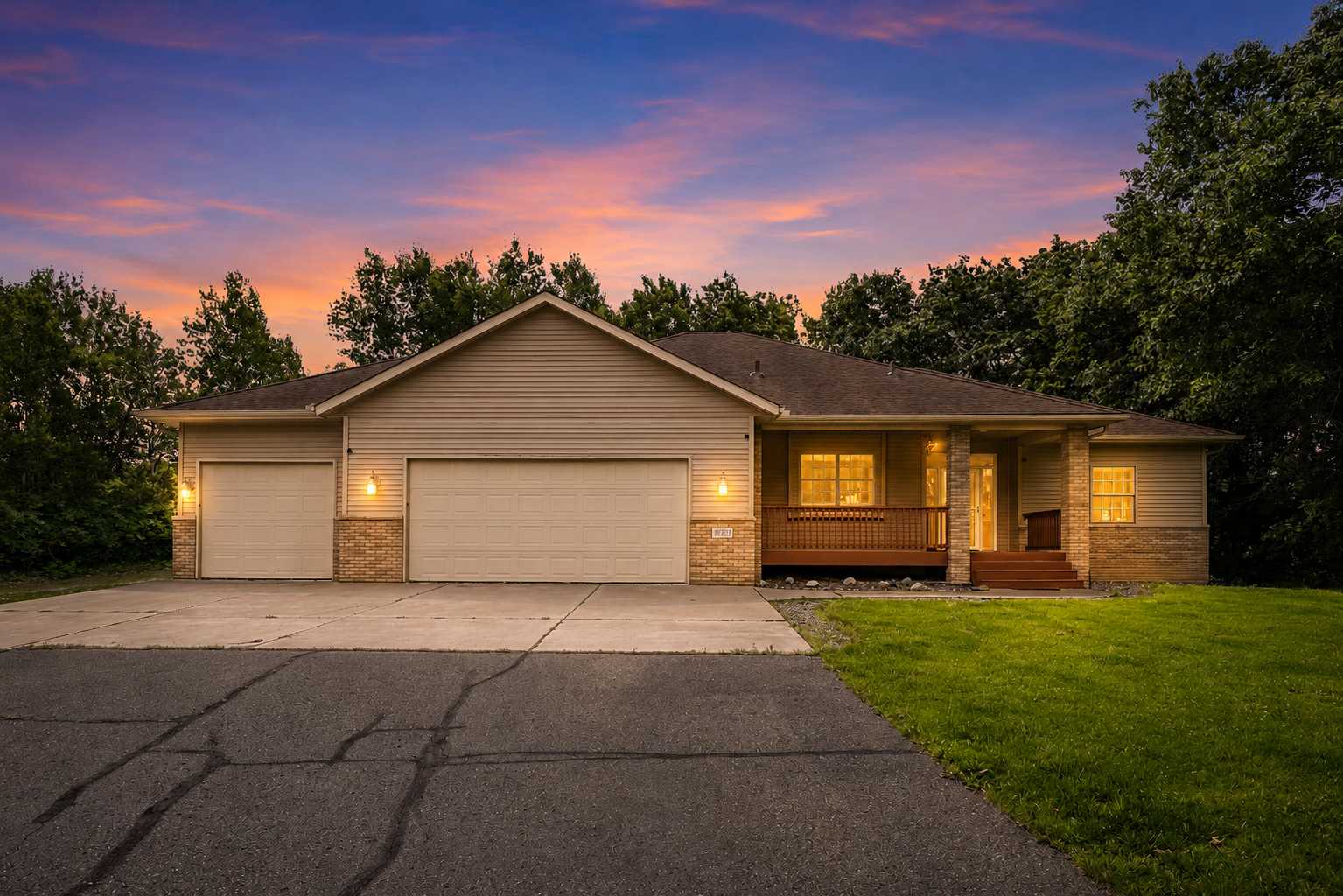 18225 221st AVE NW, Big Lake, MN 55309