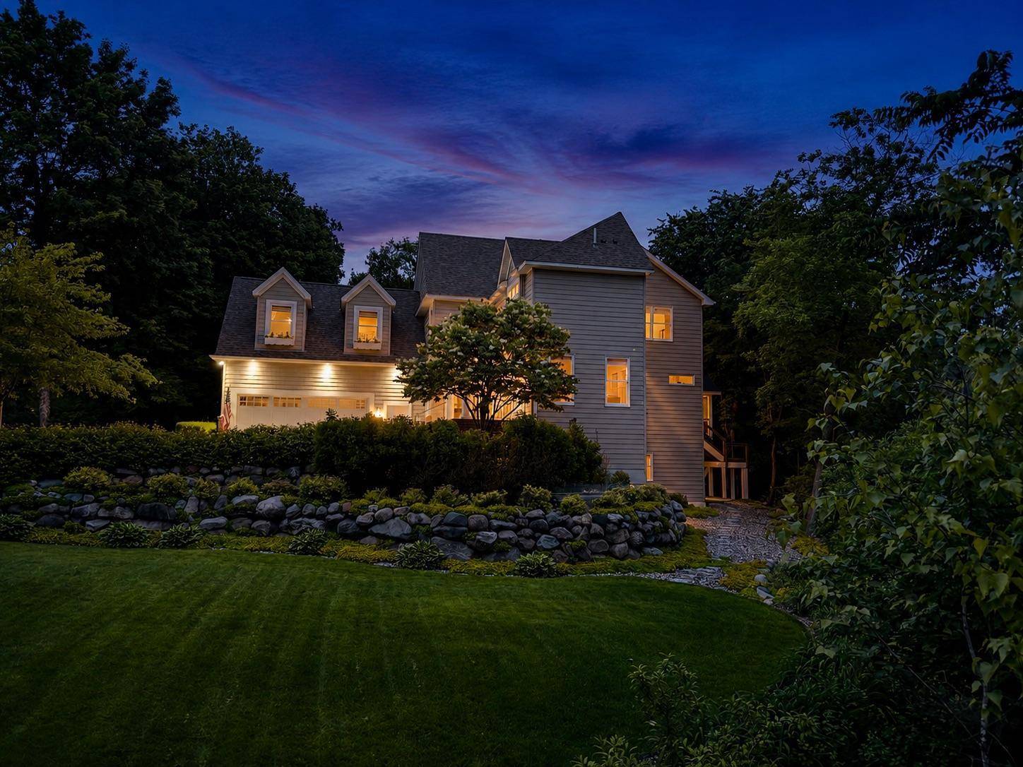 2866 Timberview TRL, Chaska, MN 55318