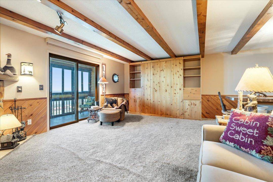 10490 US Highway 169 #203, Garrison, MN 56450