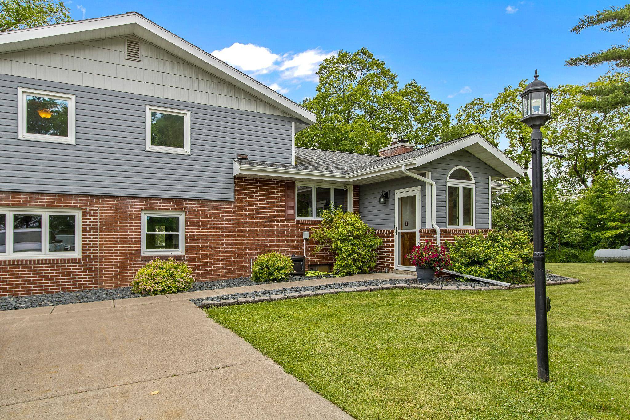 3925 Highway 73, Floodwood, MN 55736