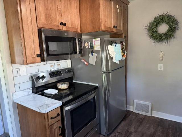 800 N Marshall AVE, Litchfield, MN 55355