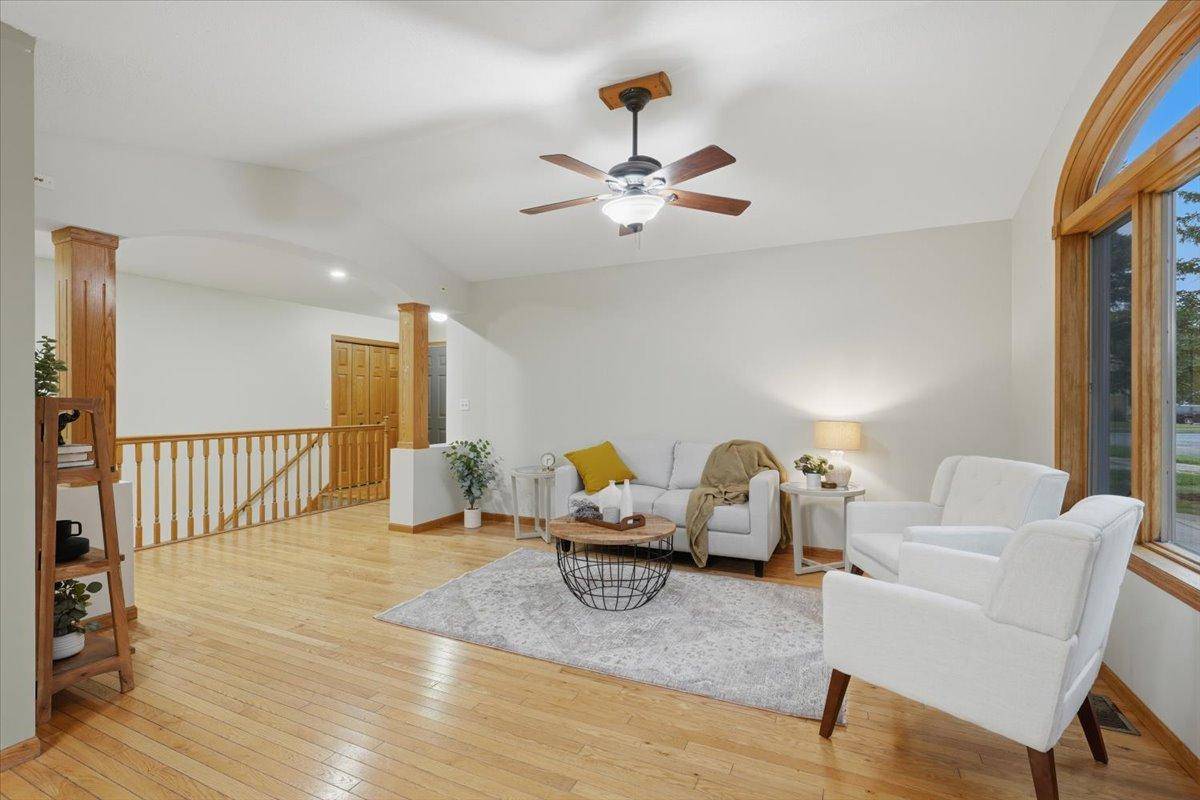 1420 6th AVE, Baldwin, WI 54002