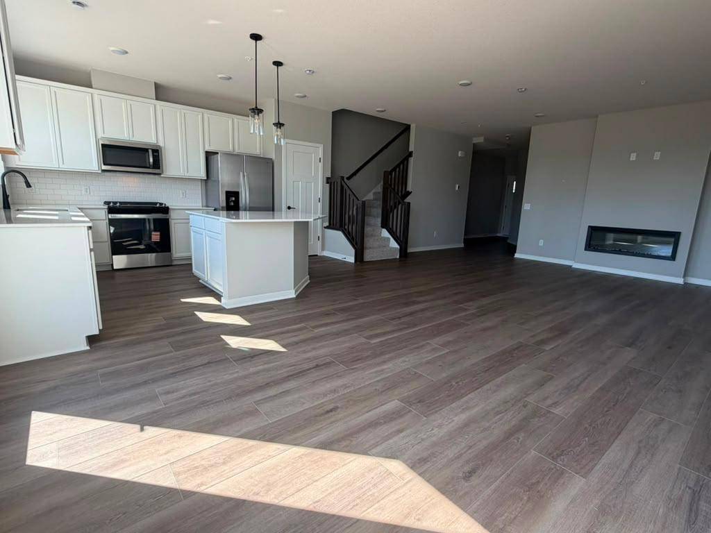 14465 103rd PL N, Maple Grove, MN 55369