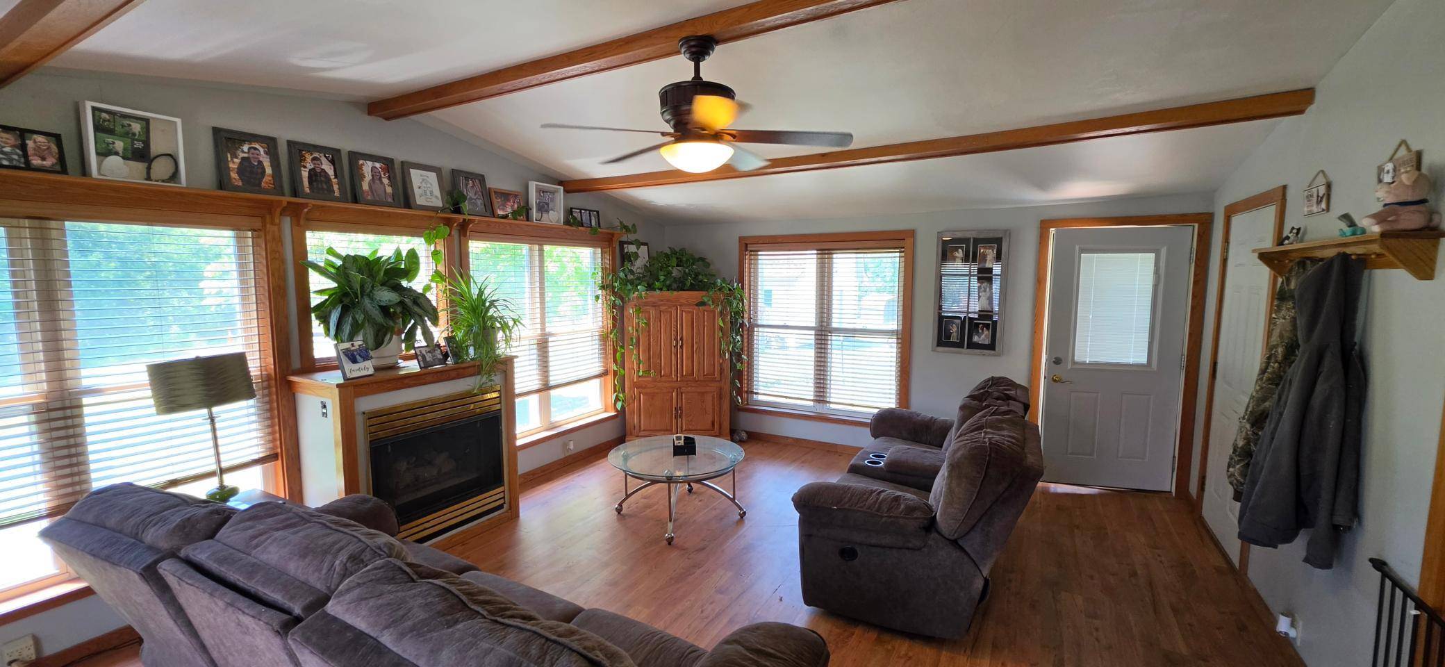 1503 Claudia AVE, La Crescent, MN 55947