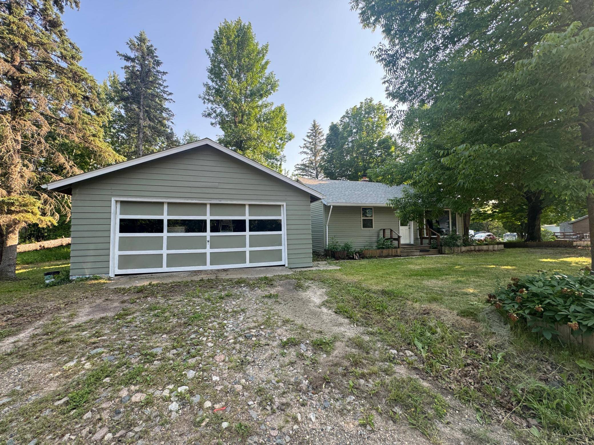 522 Main ST E, Tenstrike, MN 56683