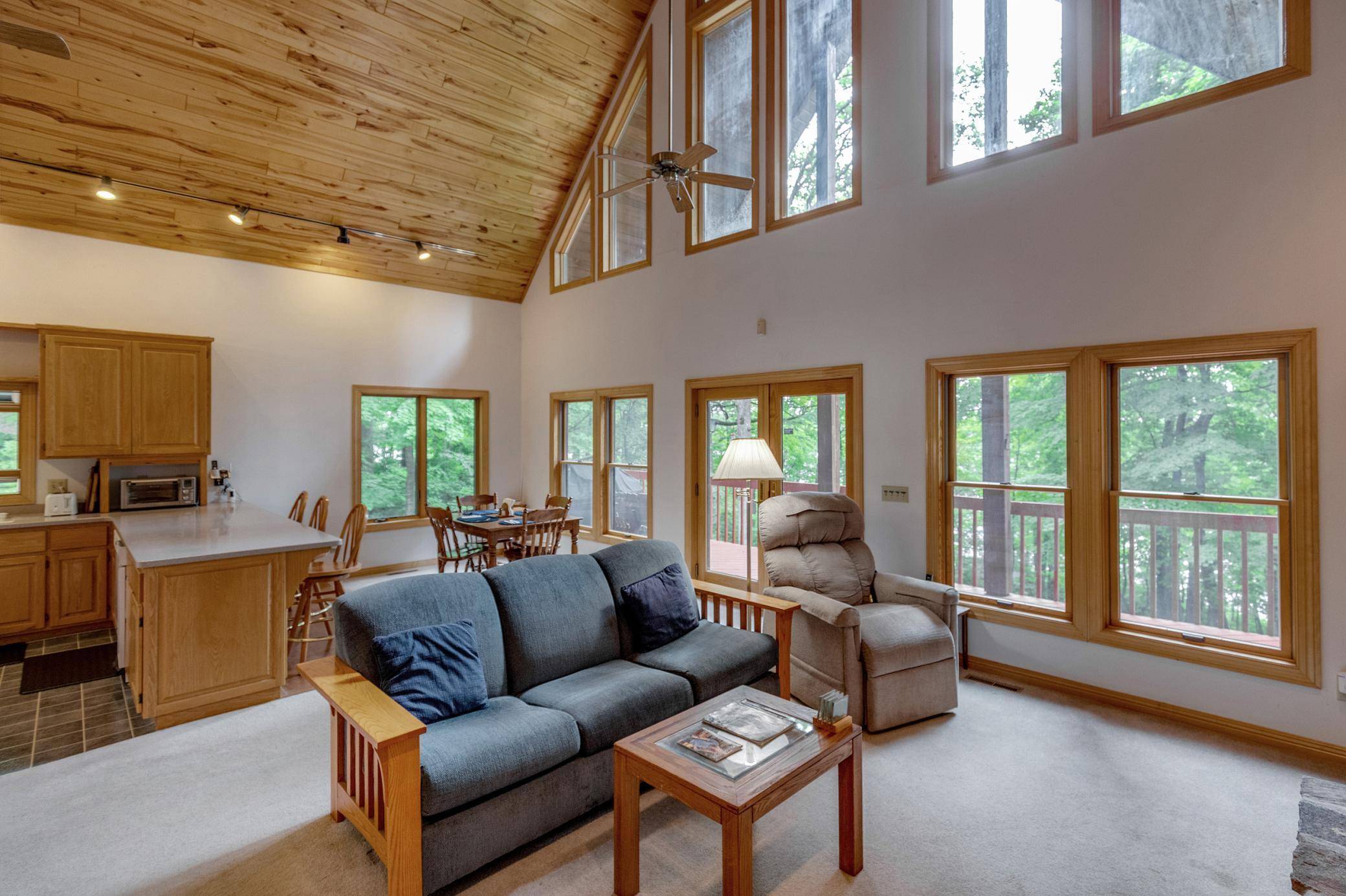 7936 Templer Point DR NW, Walker, MN 56484