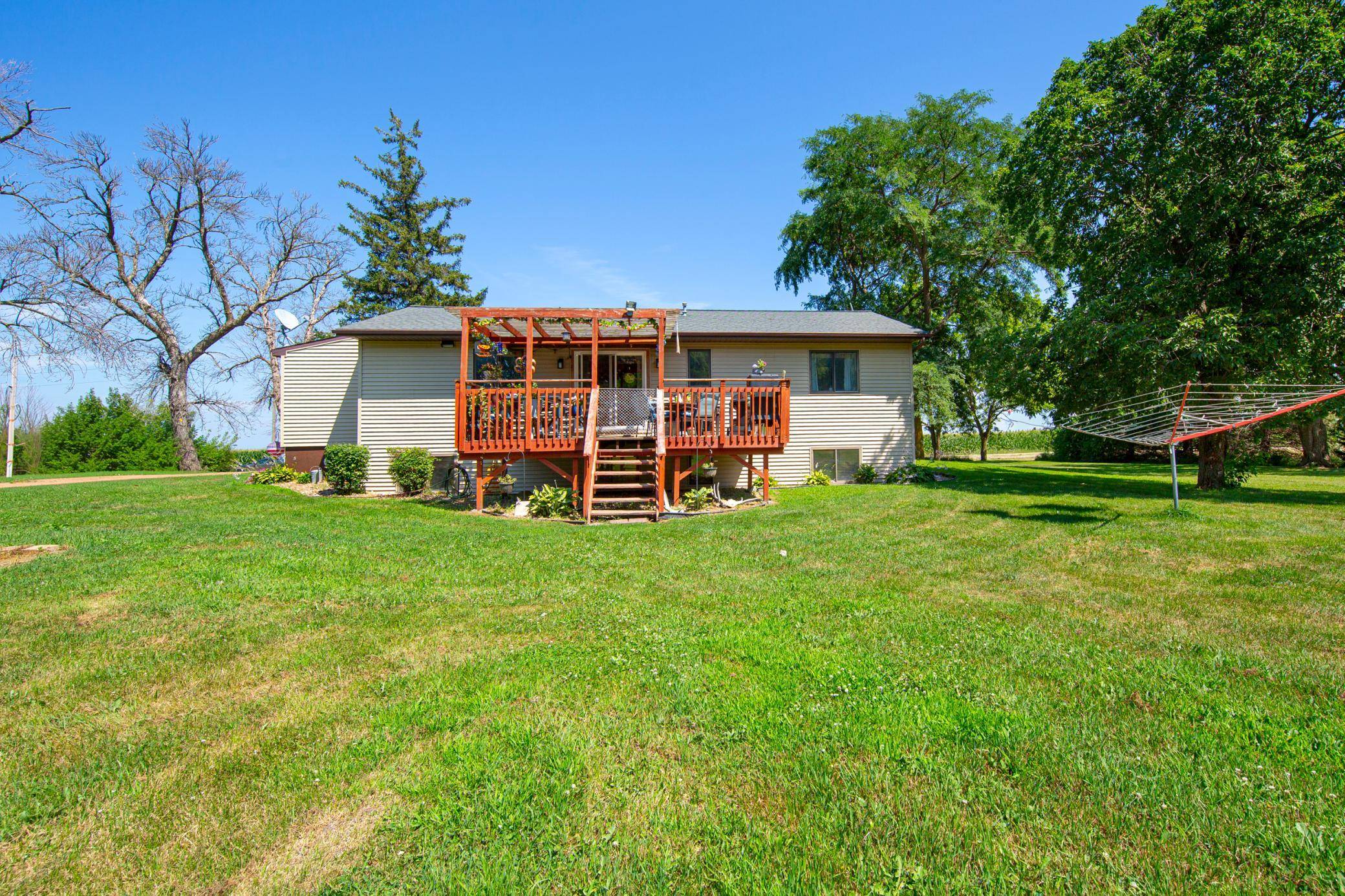 35907 530th AVE, Bingham Lake, MN 56118