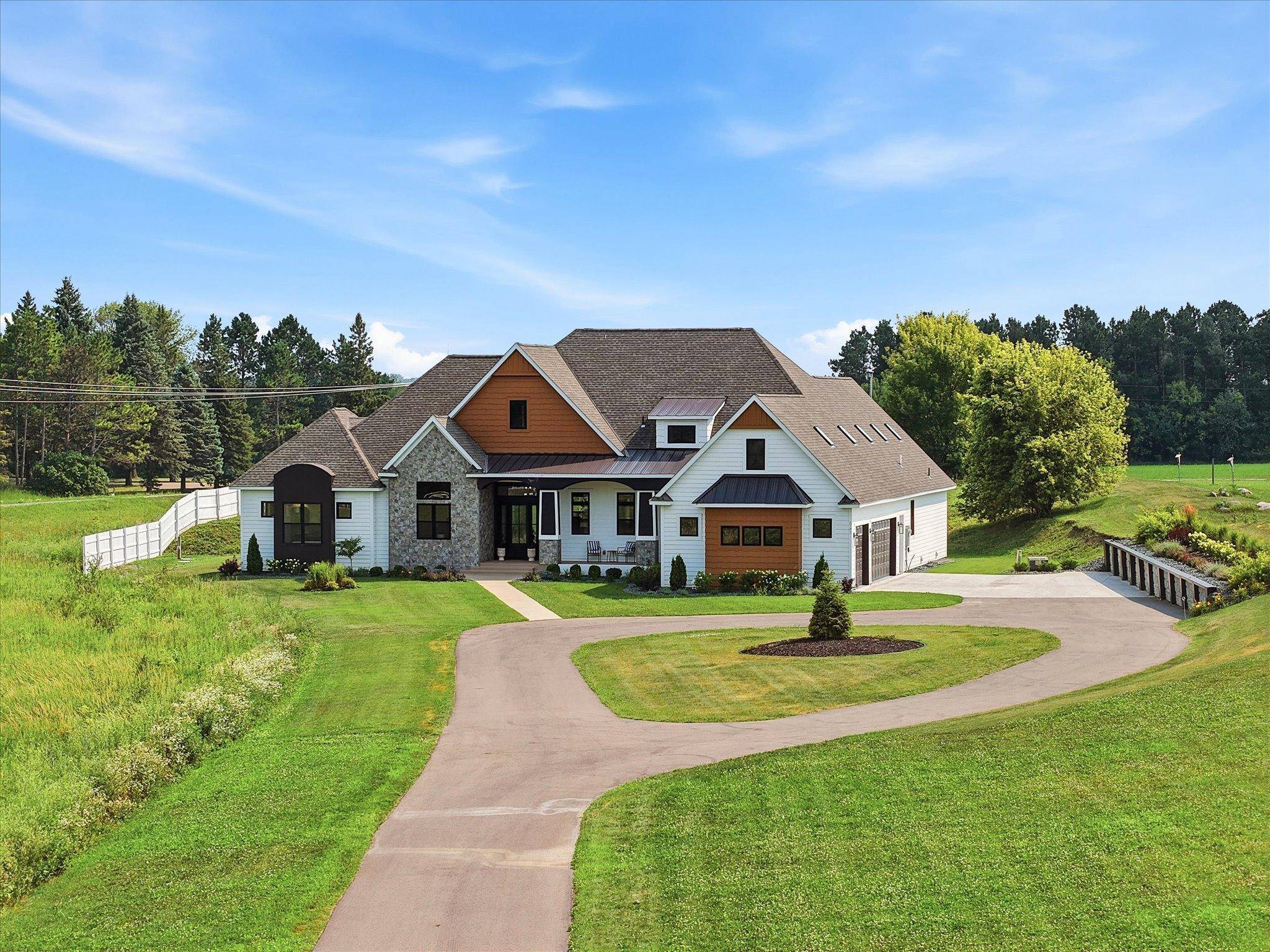 6783 Broadview DR, Prior Lake, MN 55372