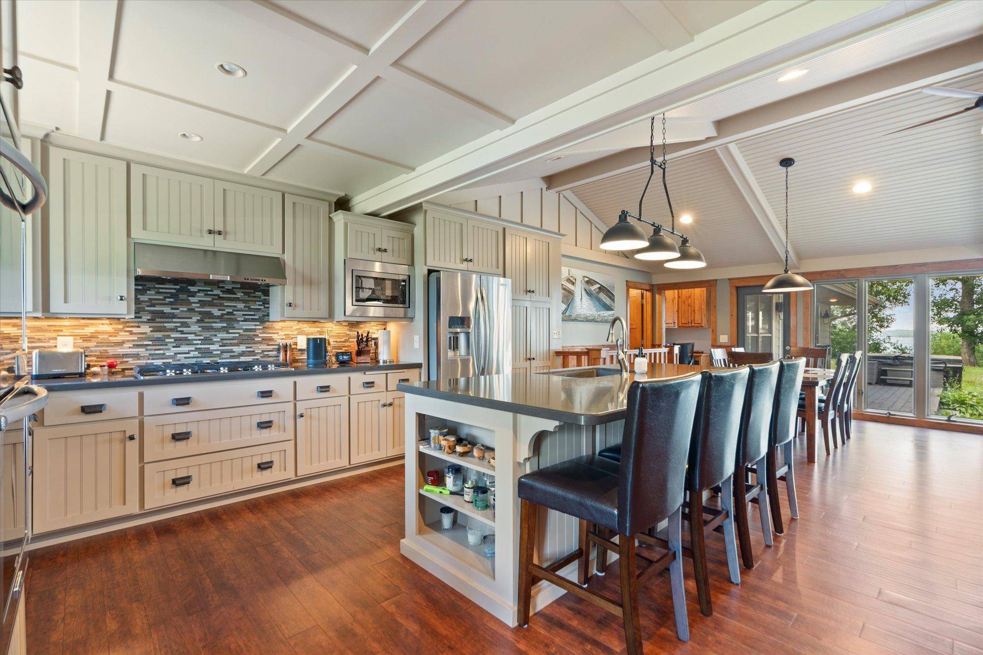 22617 Hole In The Day DR, Nisswa, MN 56468