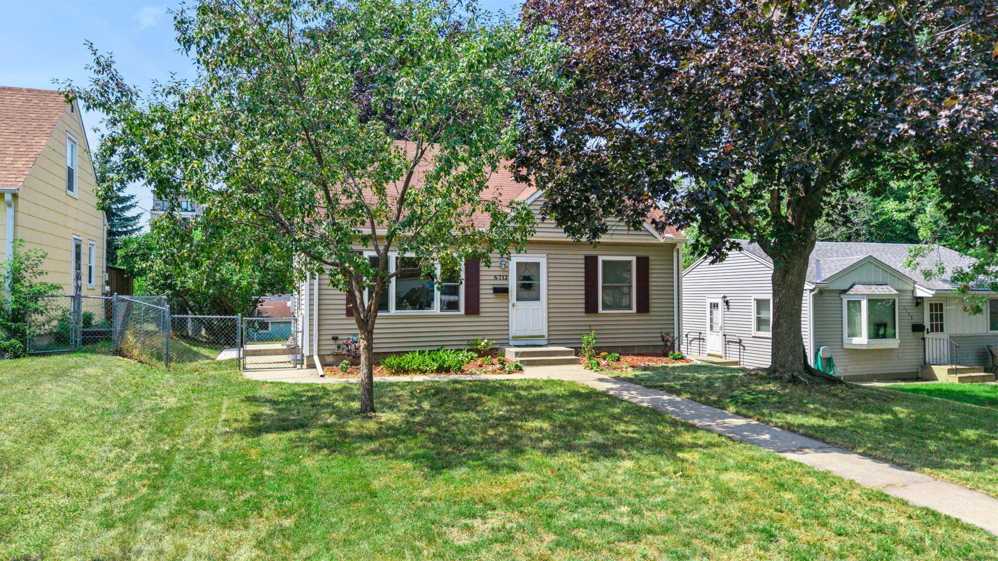 6712 Washburn AVE S, Richfield, MN 55423