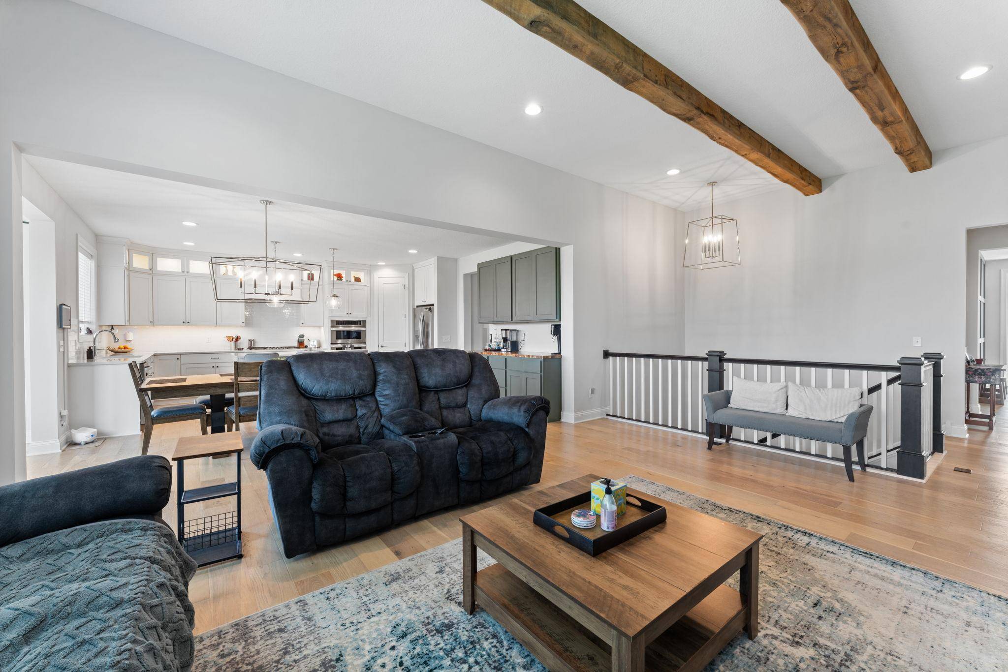 4145 Gable CT, Woodbury, MN 55129