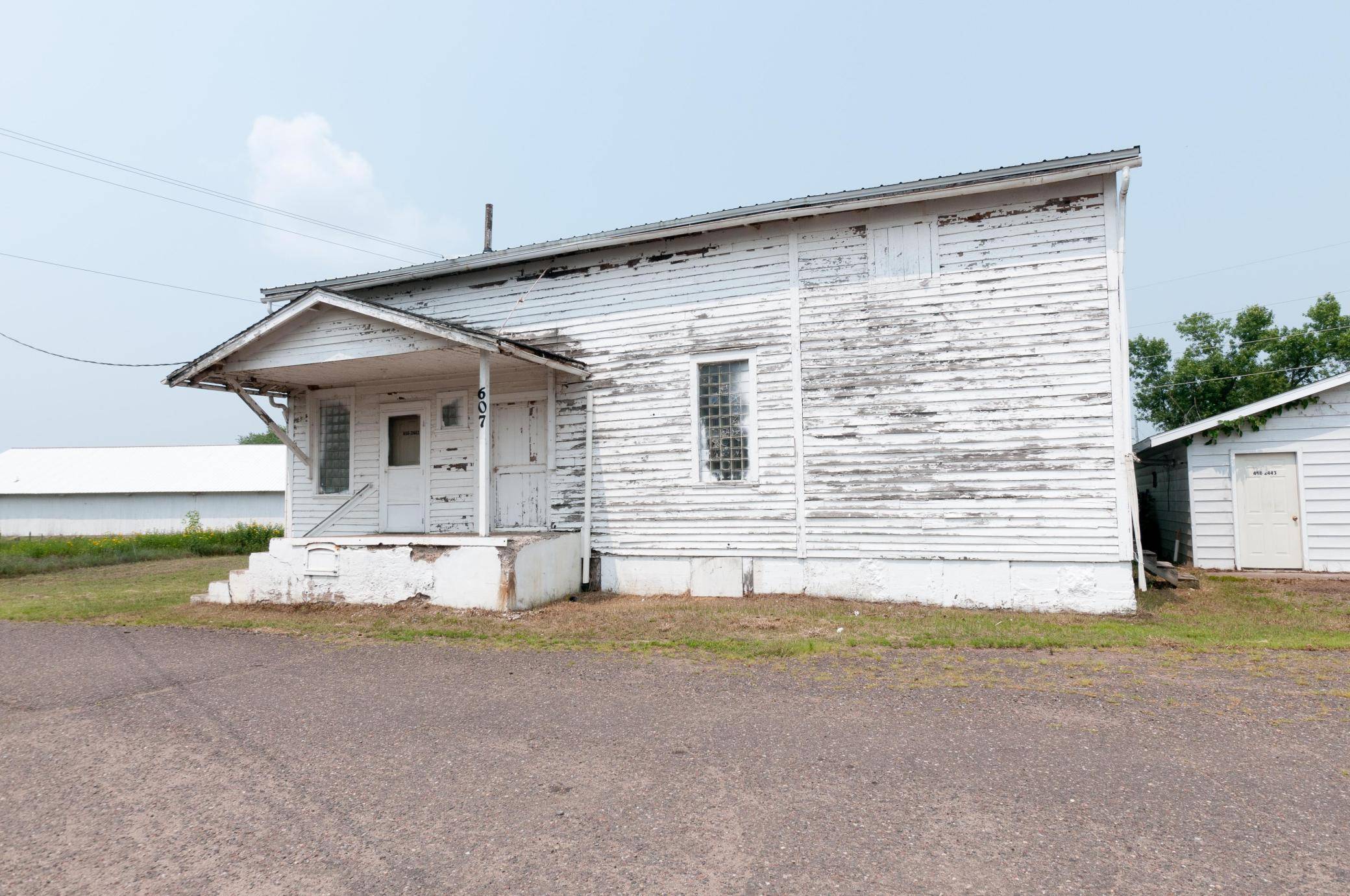 607 Lodi AVE, Cameron, WI 54822