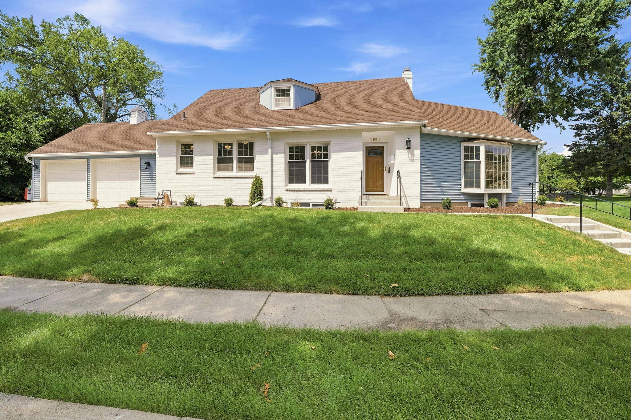 4920 Sunnyside RD, Edina, MN 55424