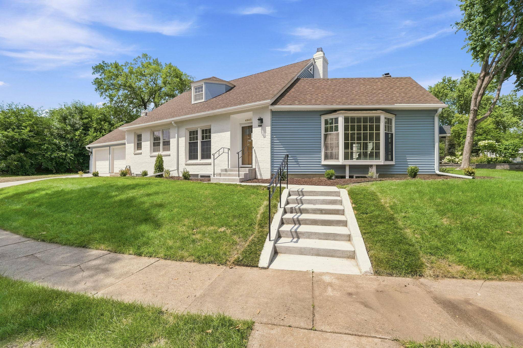 4920 Sunnyside RD, Edina, MN 55424