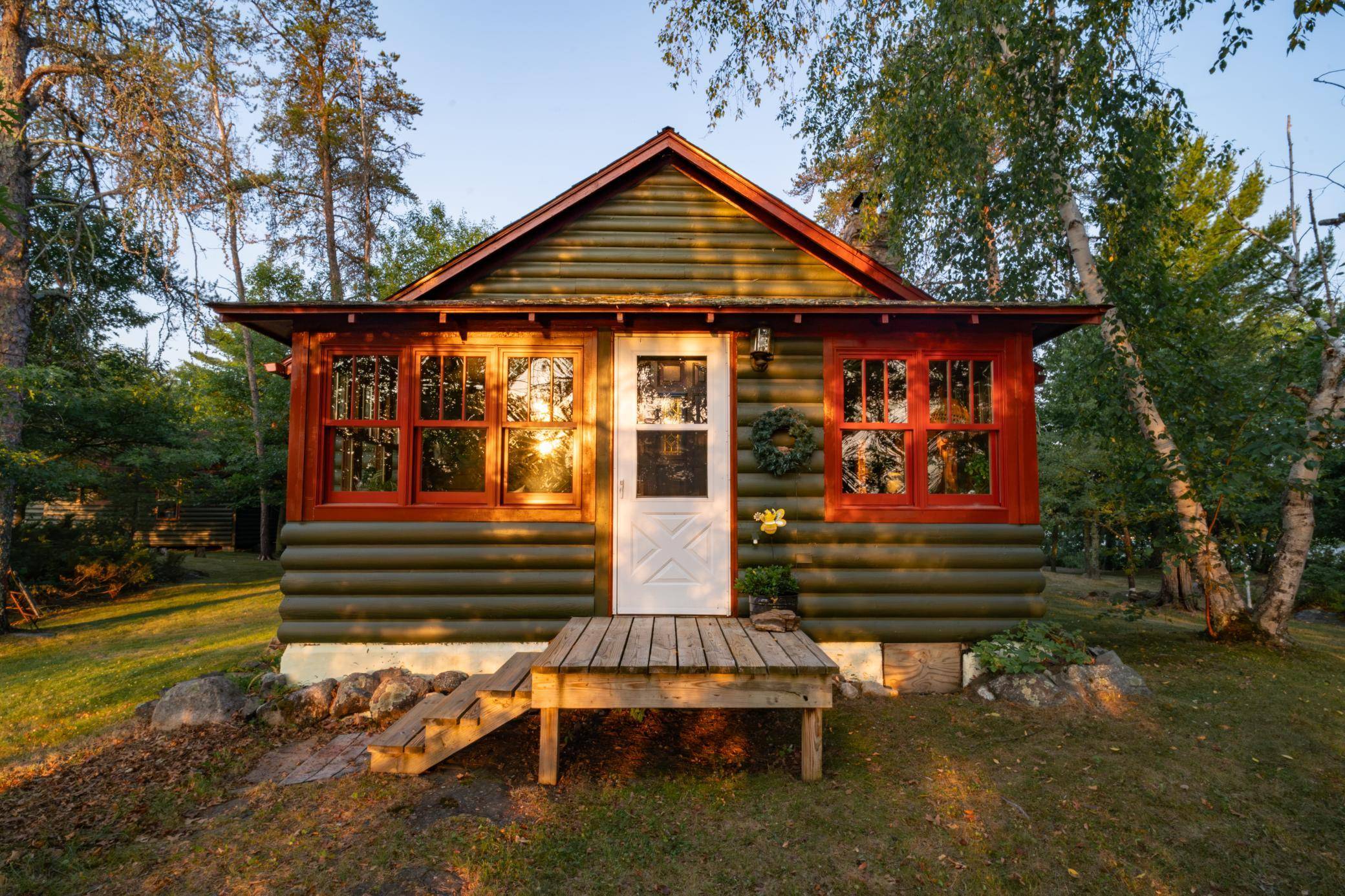 1922 Vellieux IS, International Falls, MN 56649