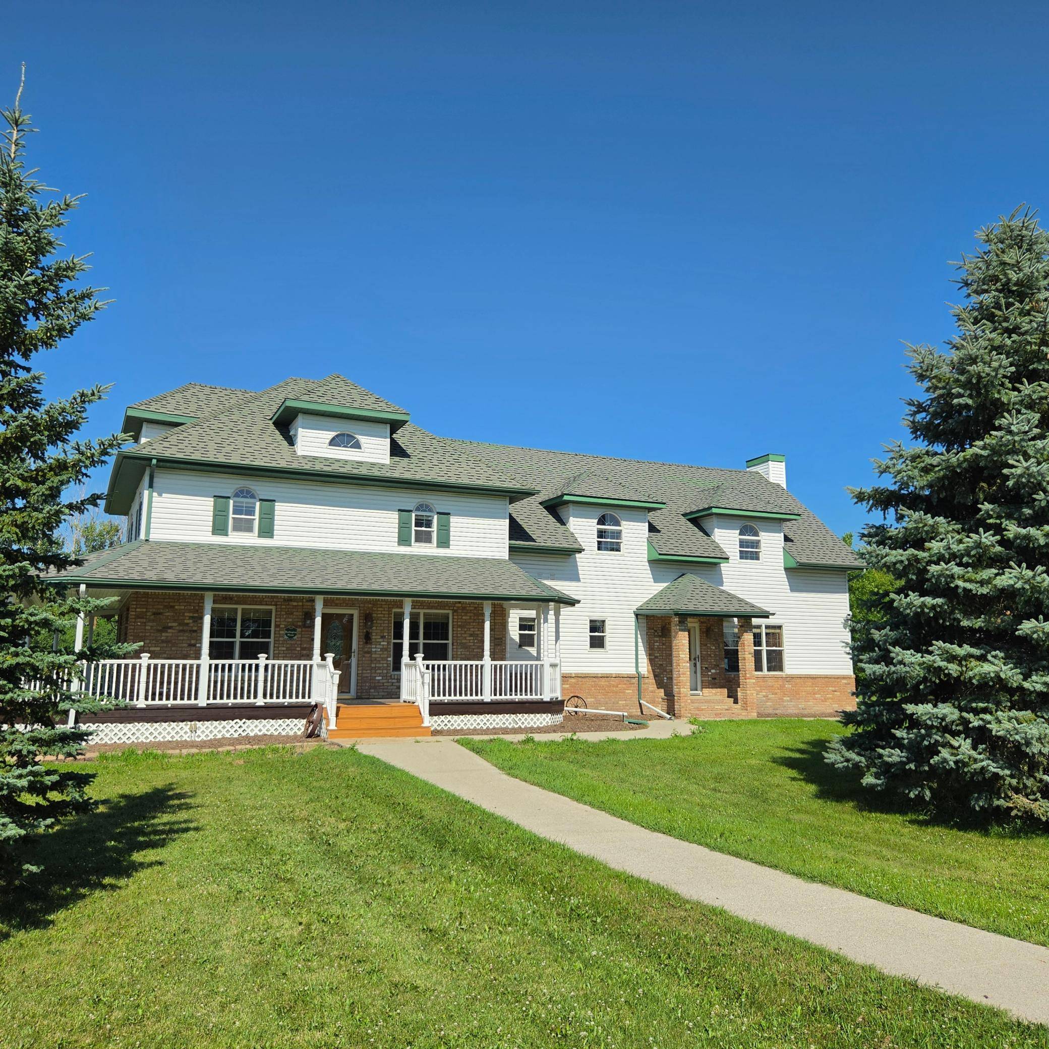 5684 Highway 10, Dilworth, MN 56529