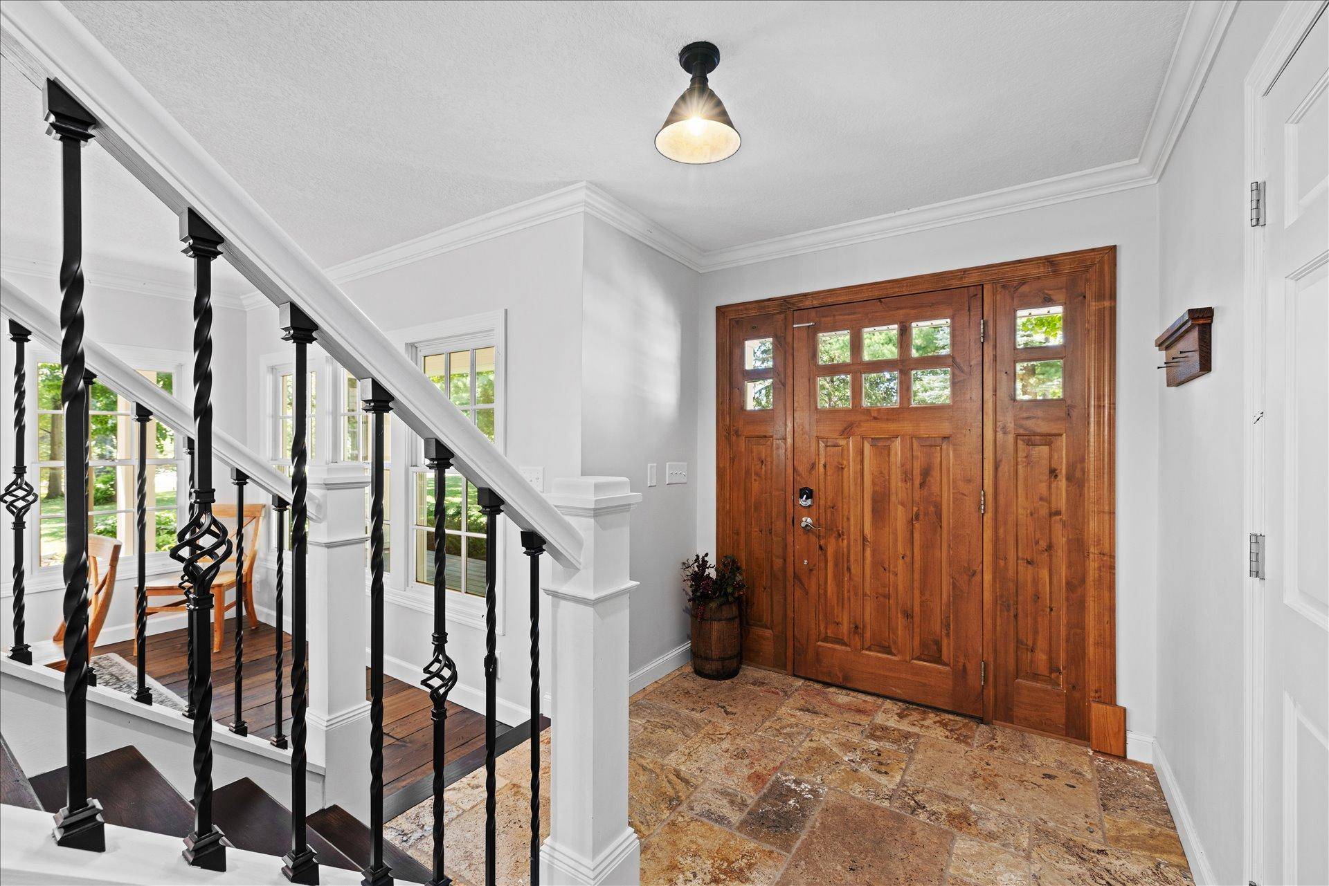 612 Nelson RD, Independence, MN 55359