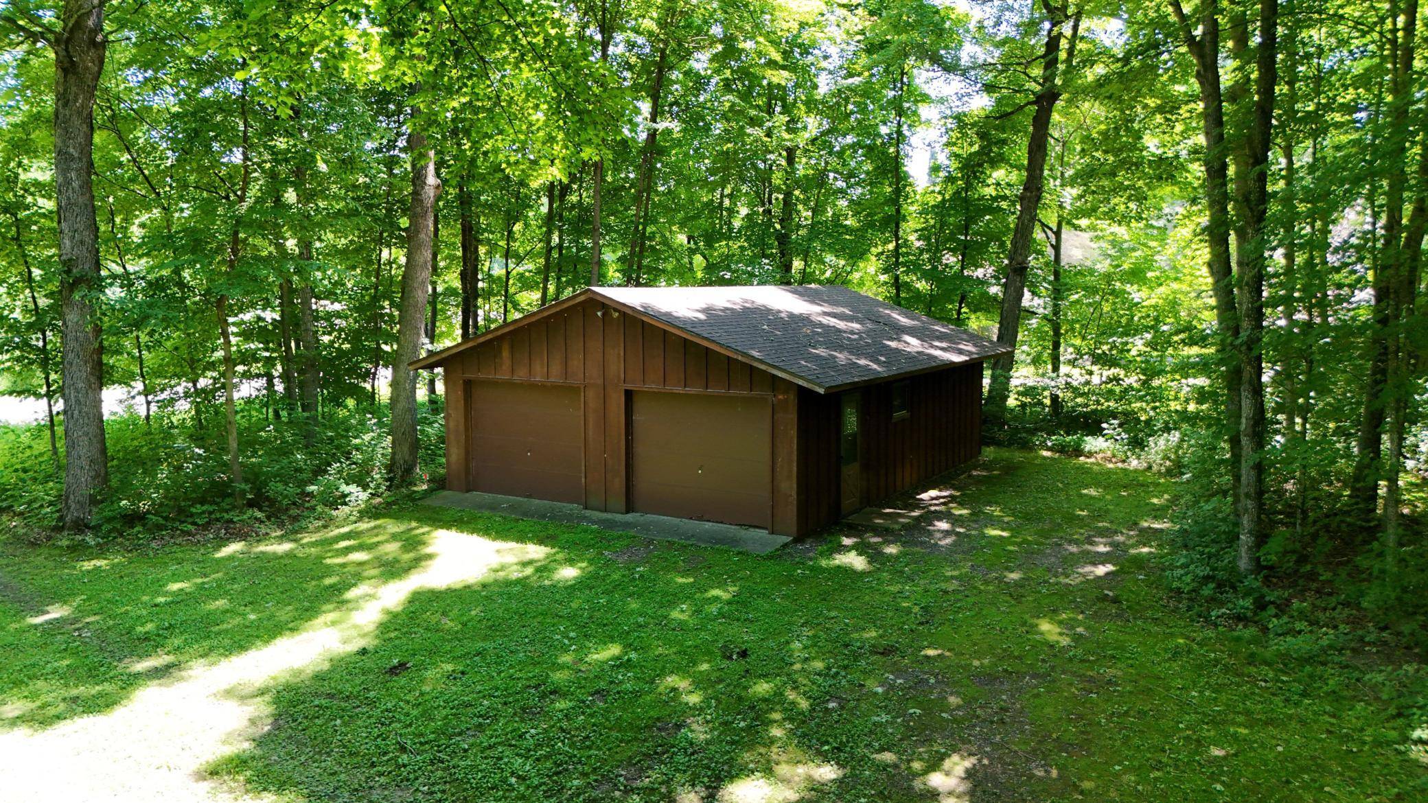 18563 329th AVE, Isle, MN 56342