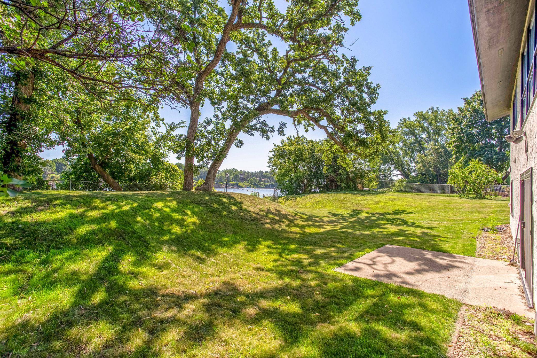11708 Mississippi DR N, Champlin, MN 55316
