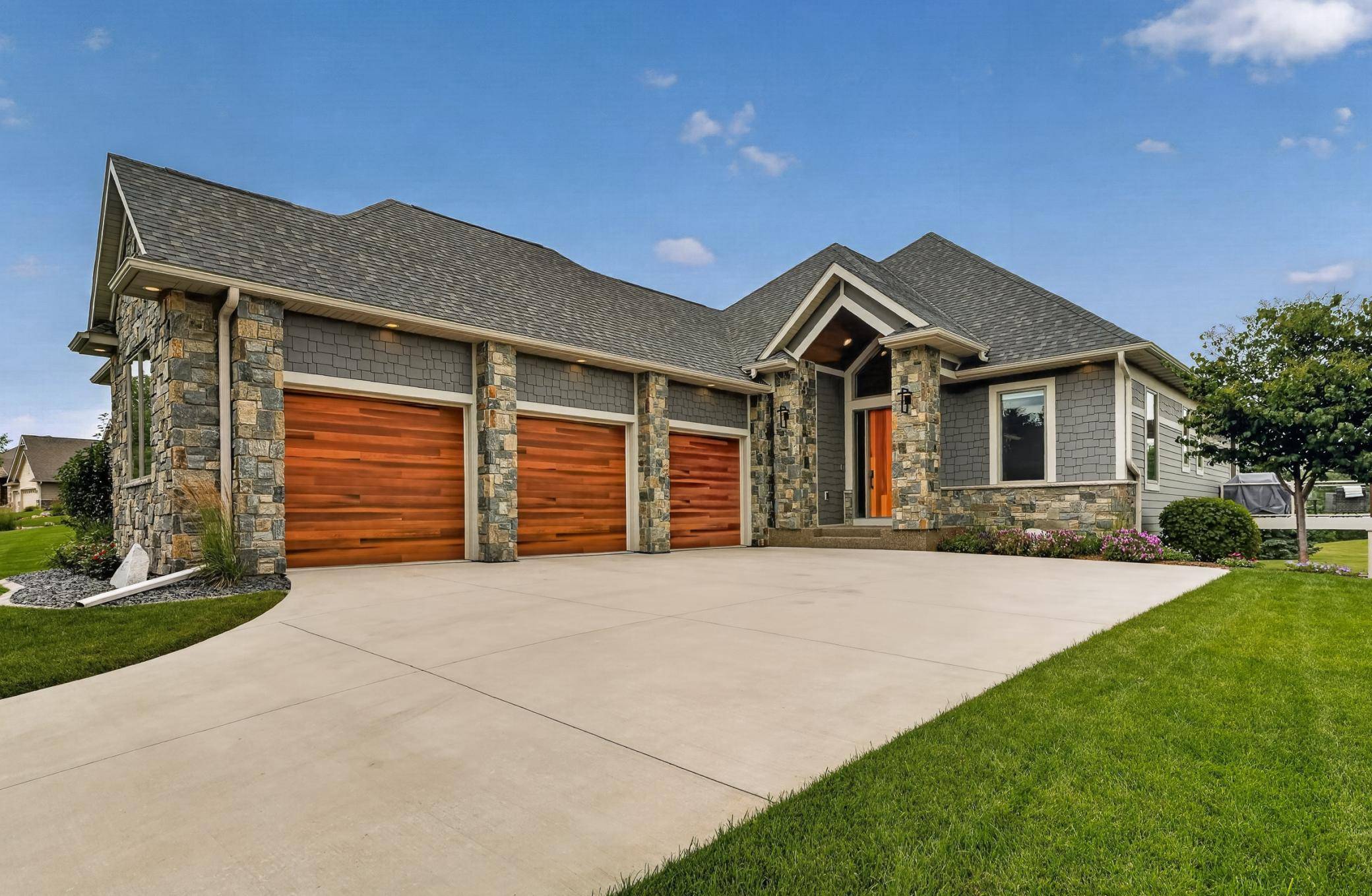 605 Somerby Pkwy NE, Byron, MN 55920