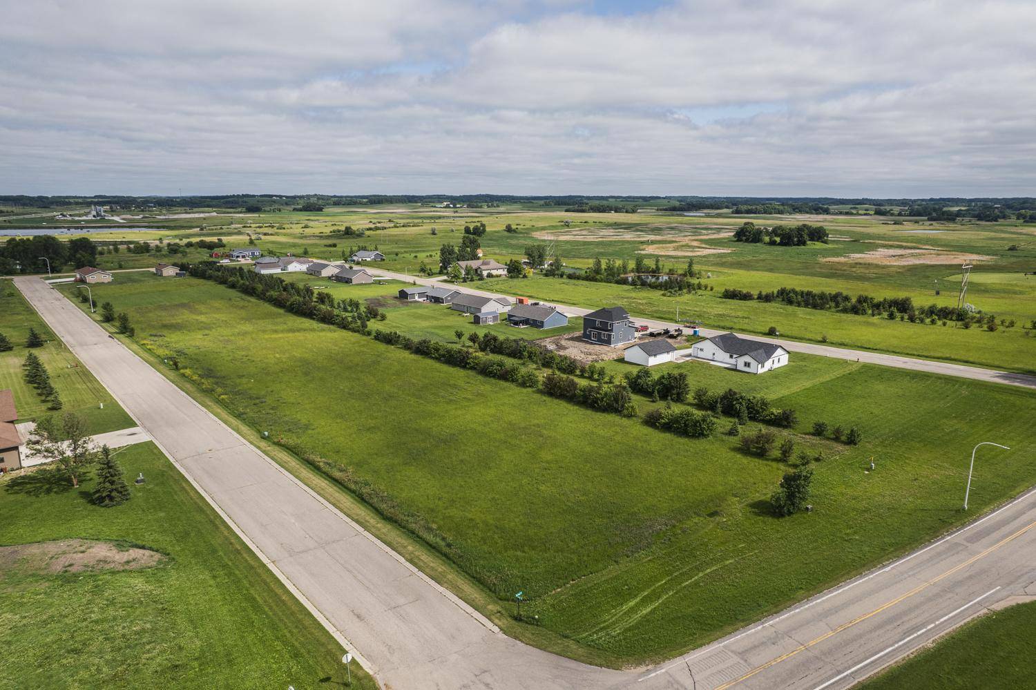 Lt2blk1 Partridge ST, Audubon, MN 56511
