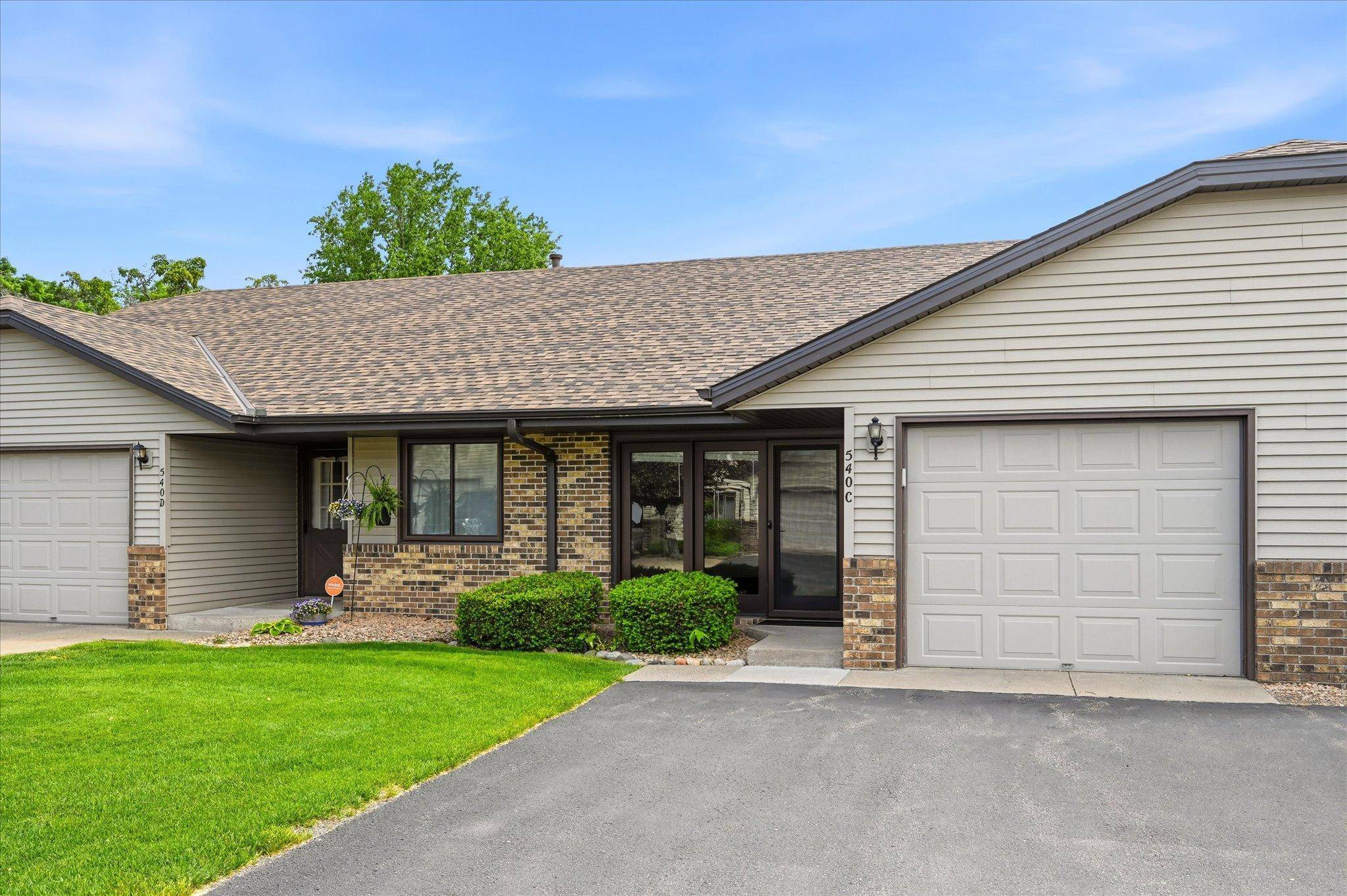 540 Auburn PL NW #C, Elk River, MN 55330