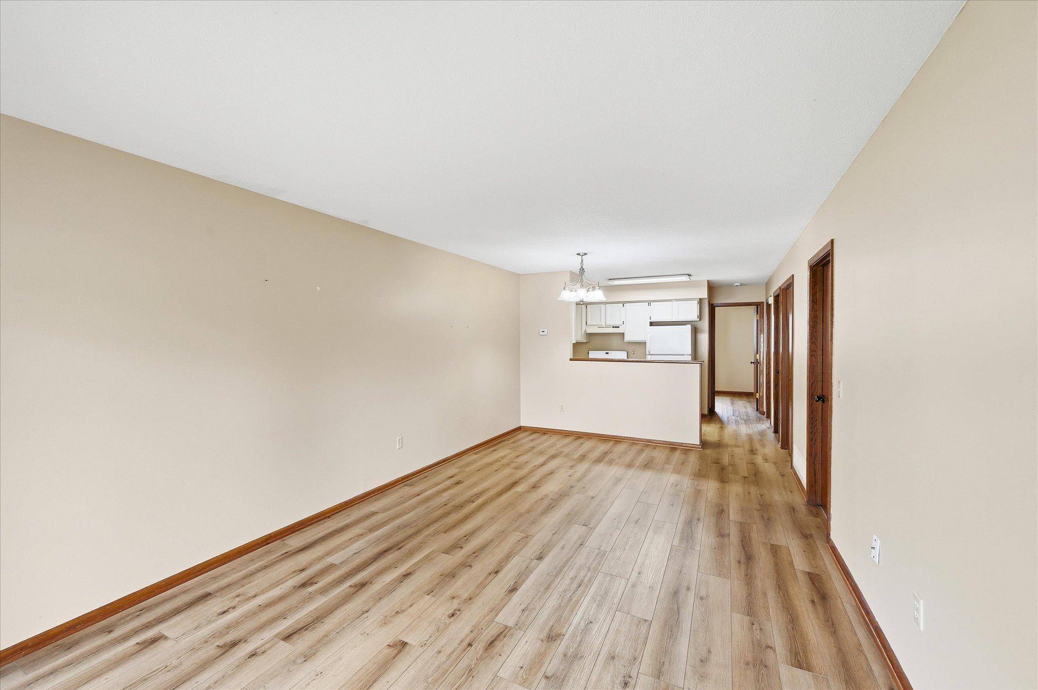 540 Auburn PL NW #C, Elk River, MN 55330