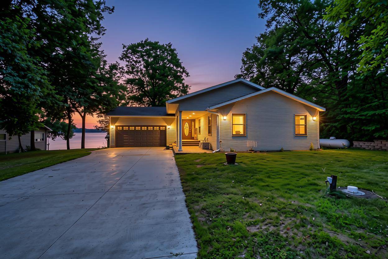 32150 742nd AVE, South Haven, MN 55382