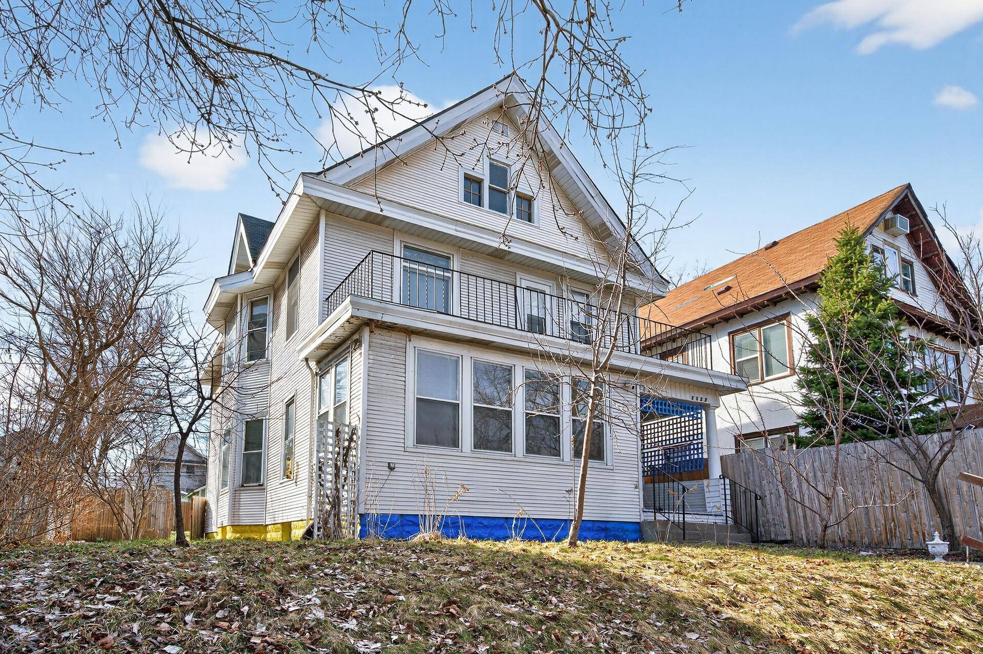2125 N 6th ST, Minneapolis, MN 55411