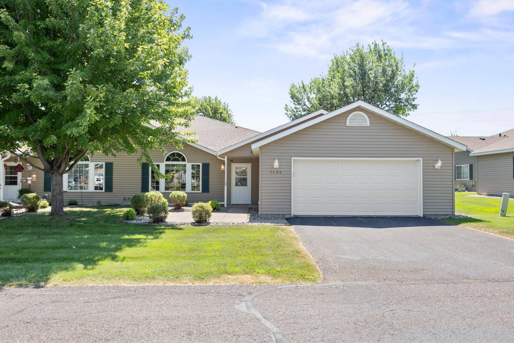 5524 Kalland AVE NE, Albertville, MN 55301