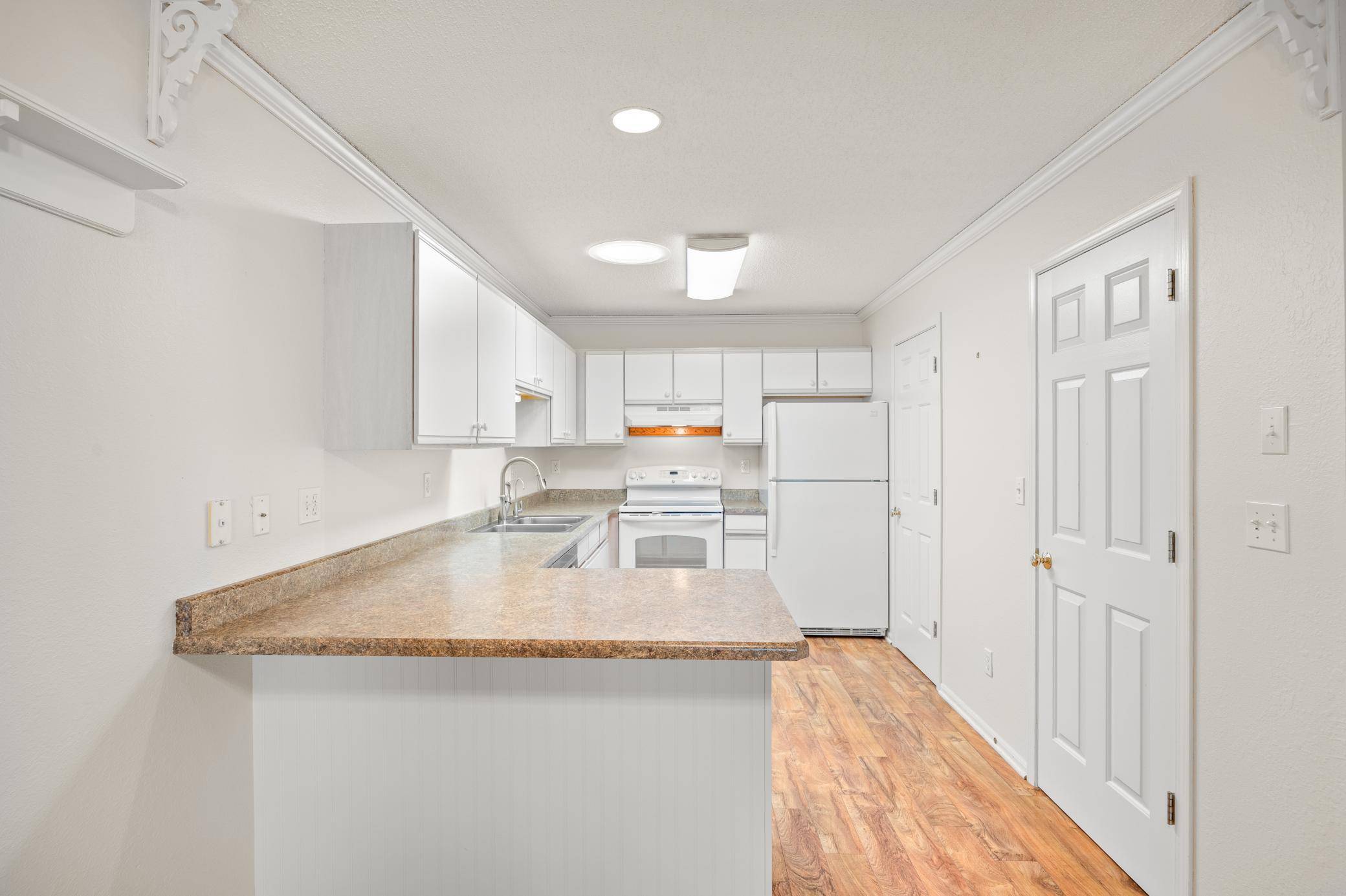 5524 Kalland AVE NE, Albertville, MN 55301