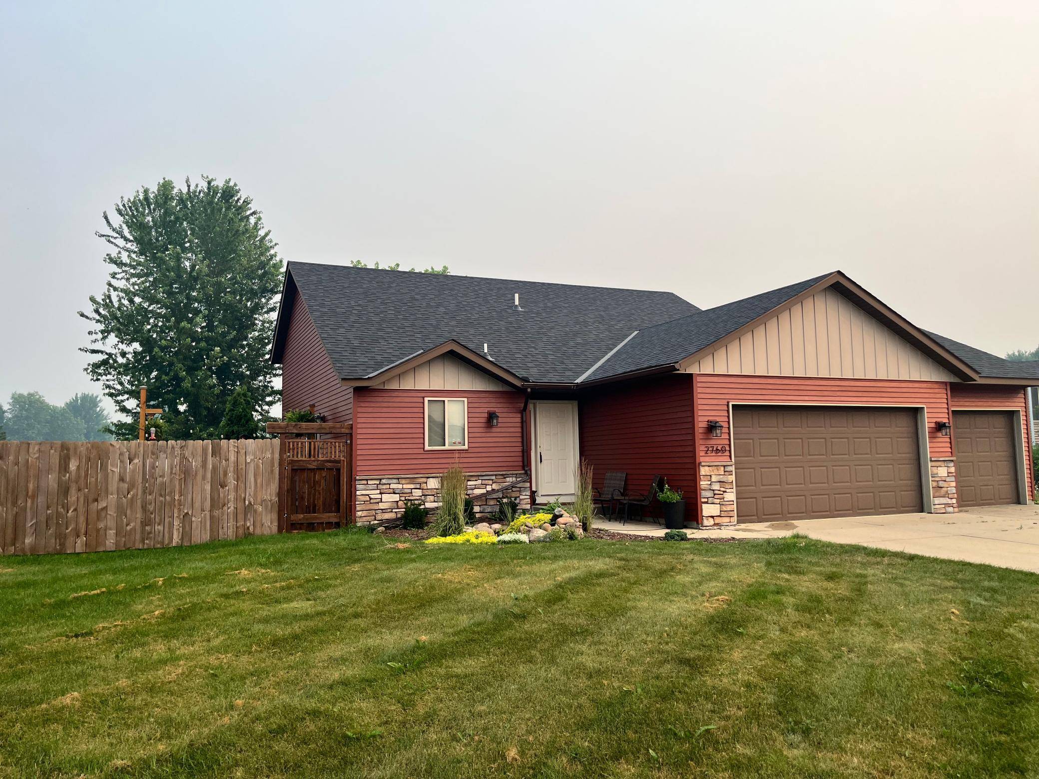 2760 Ocarina DR, Sauk Rapids, MN 56379