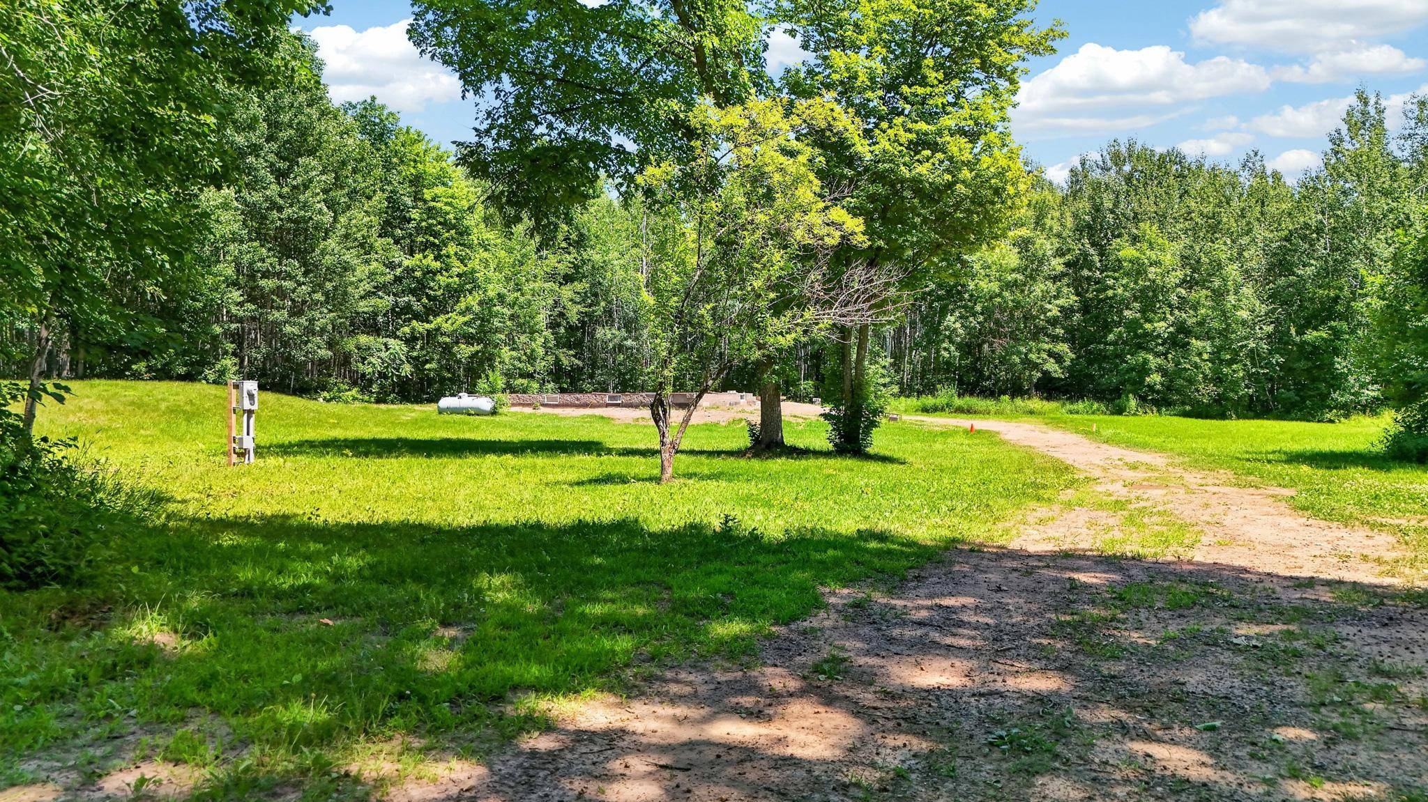 3018/3014 Well ST, Hinckley, MN 55037