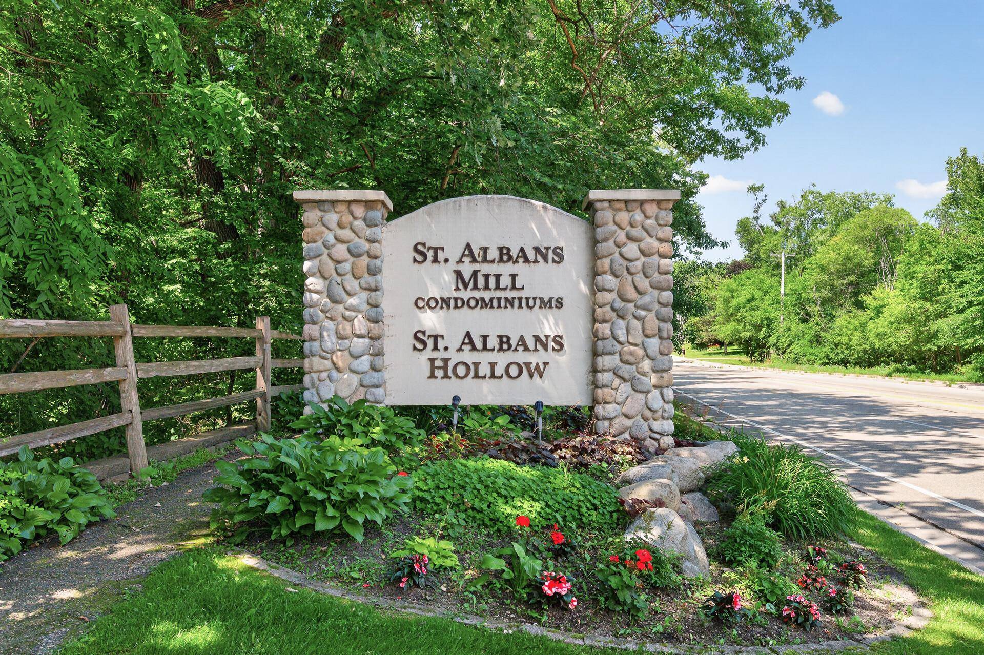 3020 Saint Albans Mill RD #205, Hopkins, MN 55305