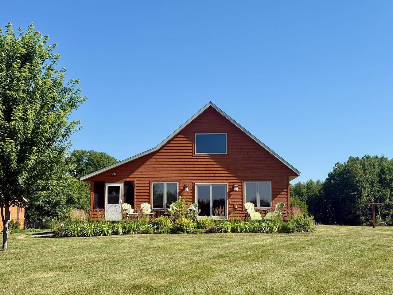 38252 Cloverdale RD, Hinckley, MN 55037