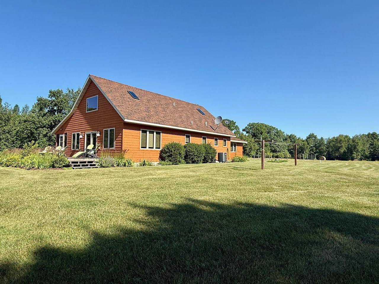38252 Cloverdale RD, Hinckley, MN 55037