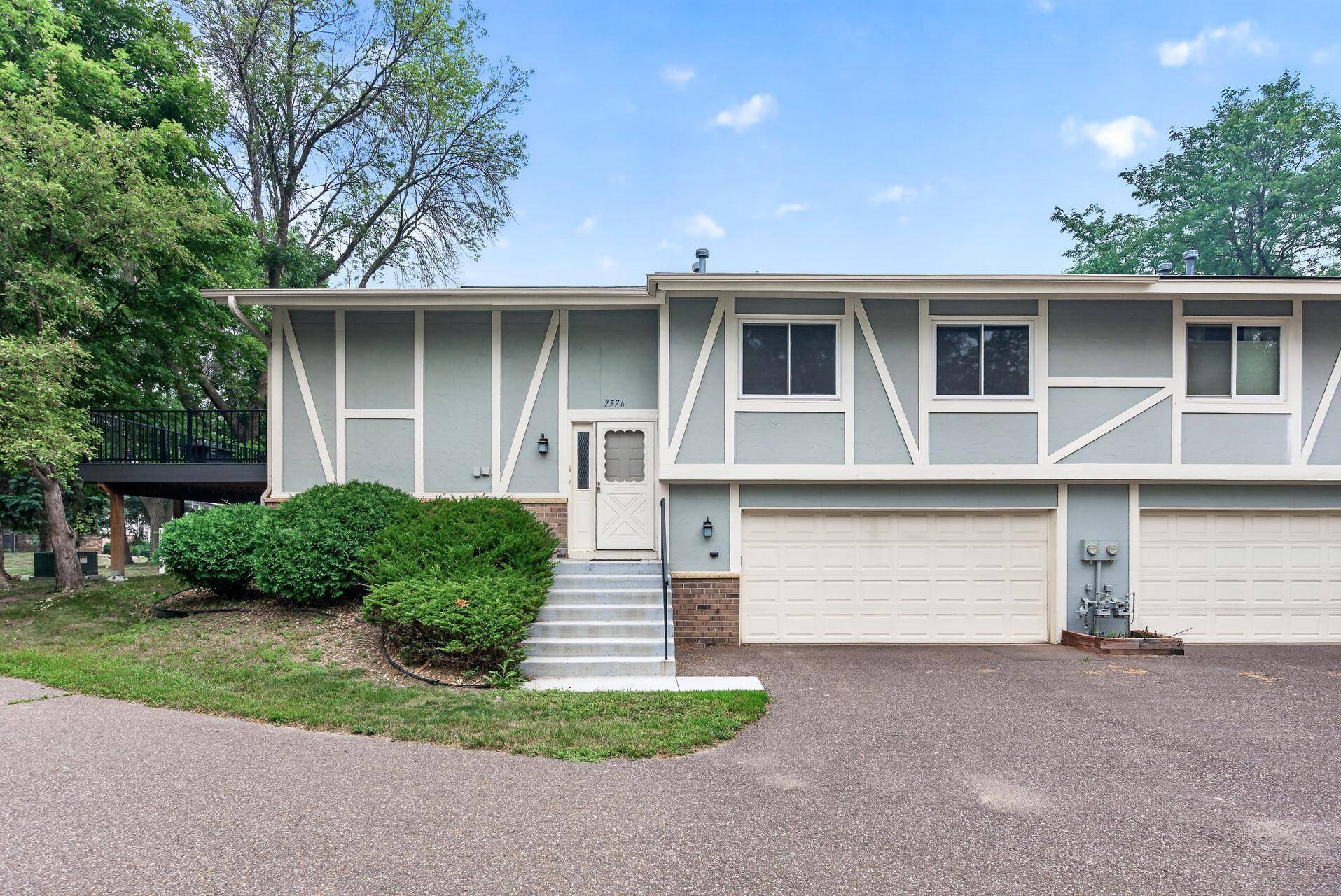 7574 E Fish Lake RD, Maple Grove, MN 55311