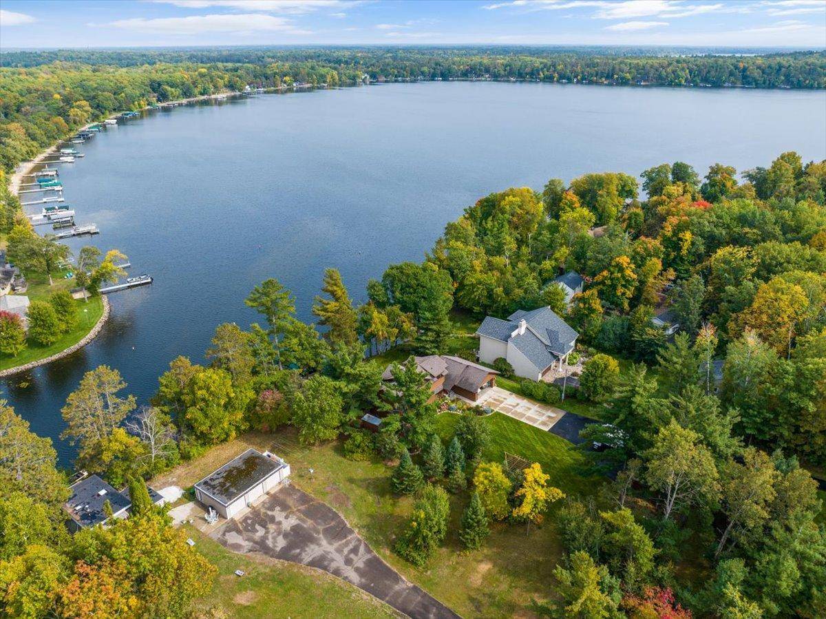 8268 Gullwood RD, Nisswa, MN 56468