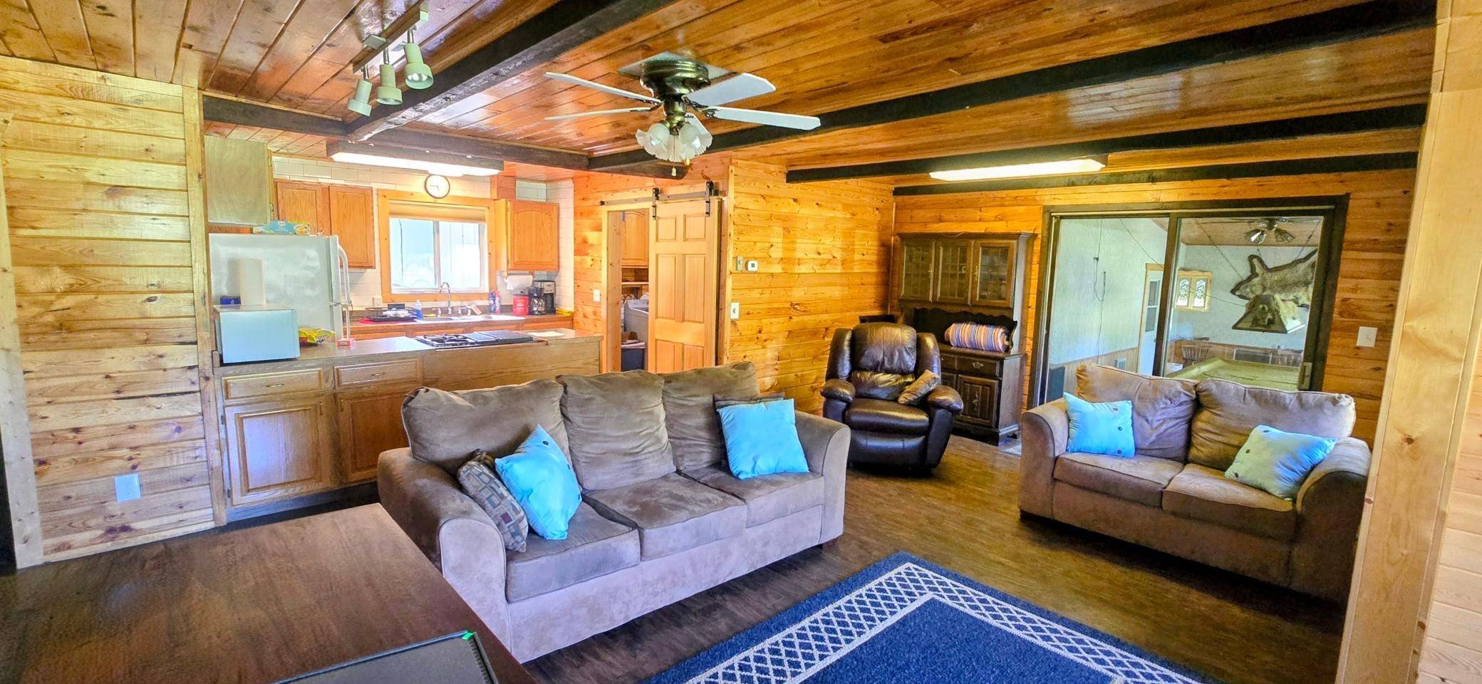 17251 East Pine DR NW, Angle Inlet, MN 56711