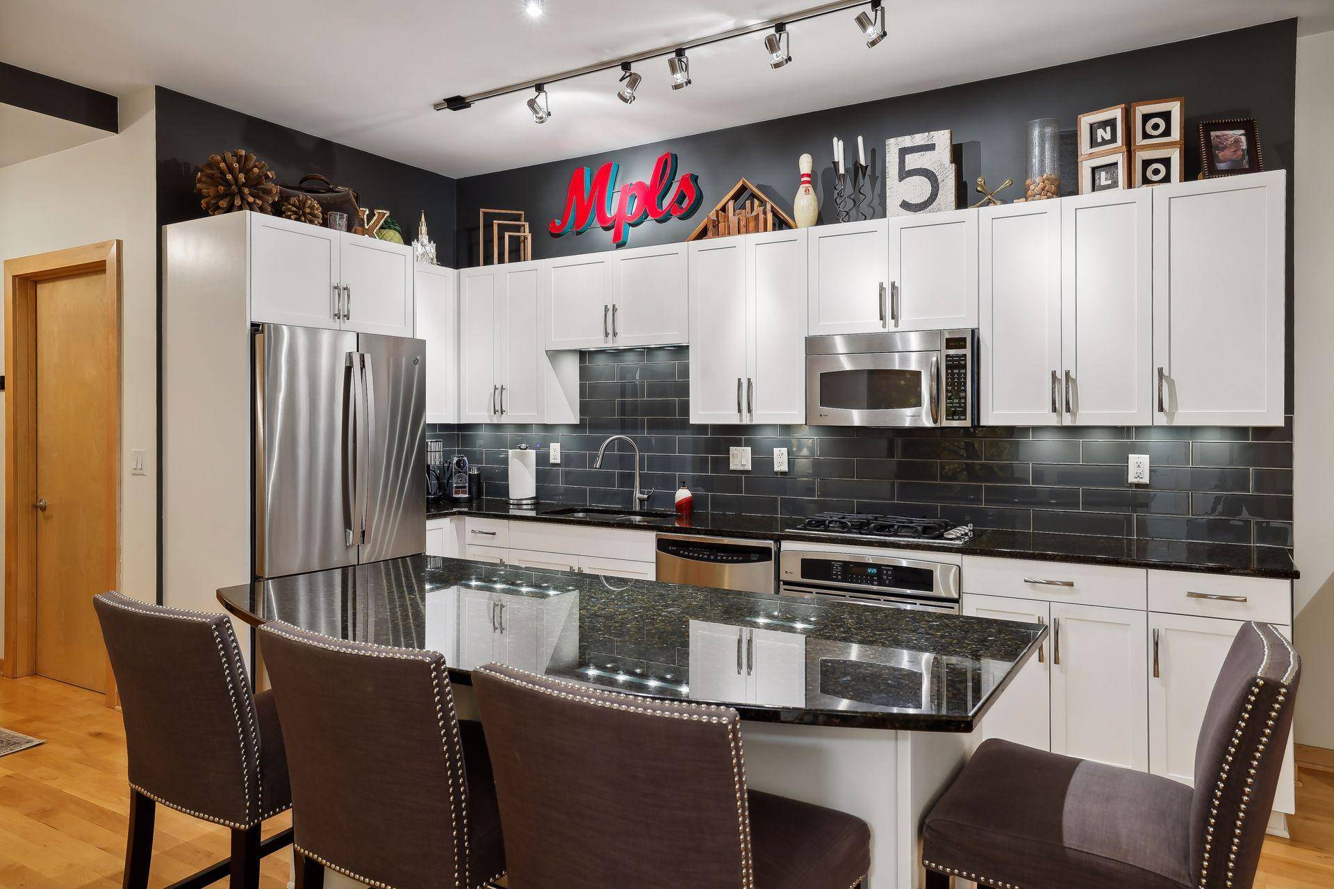 401 N 2nd ST #208, Minneapolis, MN 55401
