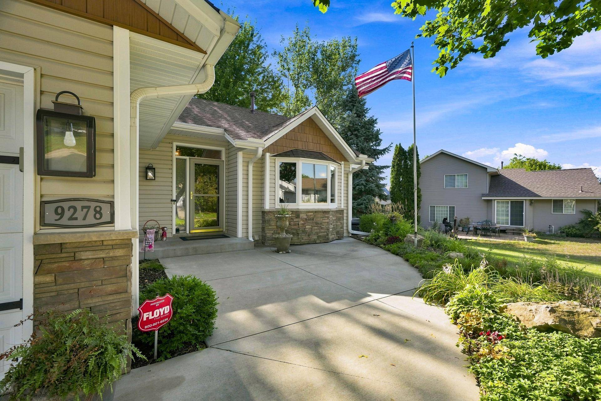 9278 Jergen AVE S, Cottage Grove, MN 55016