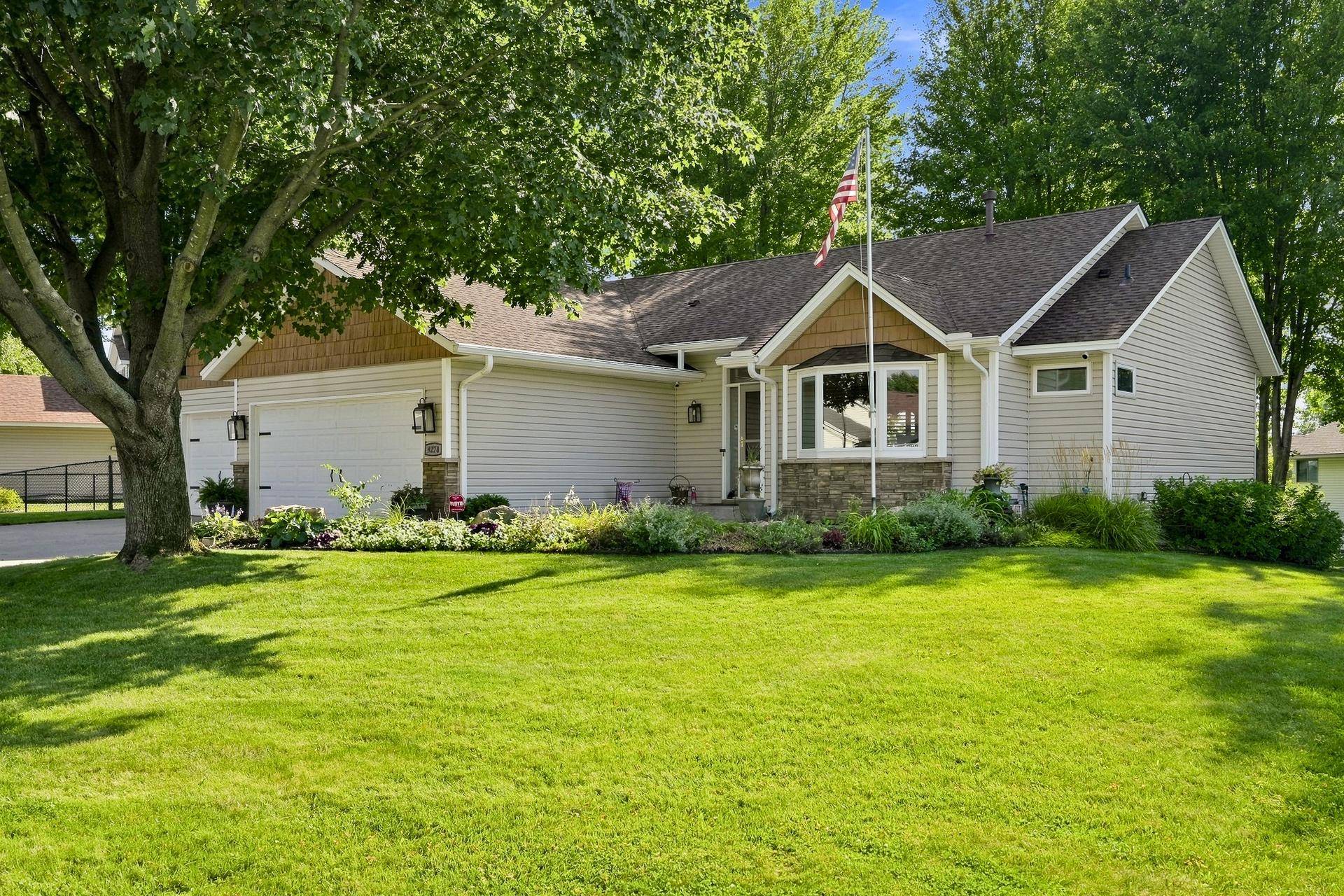 9278 Jergen AVE S, Cottage Grove, MN 55016