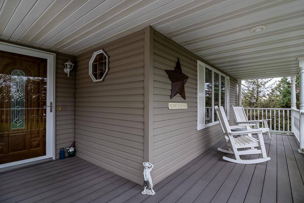 35425 Shakpays Cove RD, Kasota, MN 56050