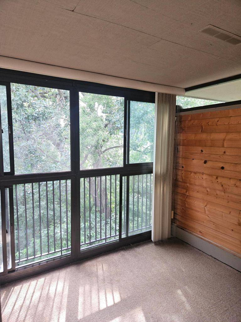 1855 Silver Bell RD #314, Eagan, MN 55122