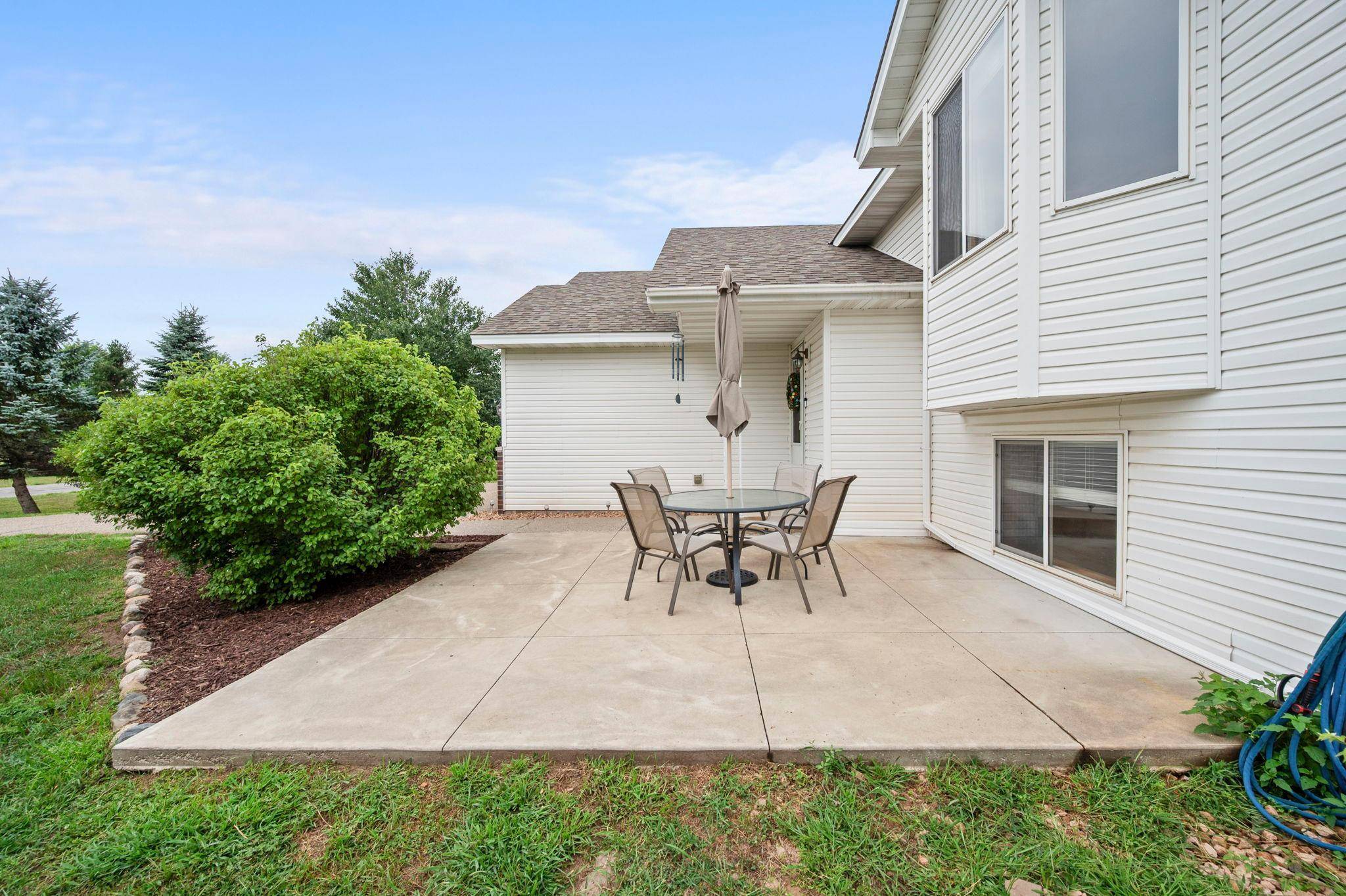 7120 Spruce DR, Princeton, MN 55371