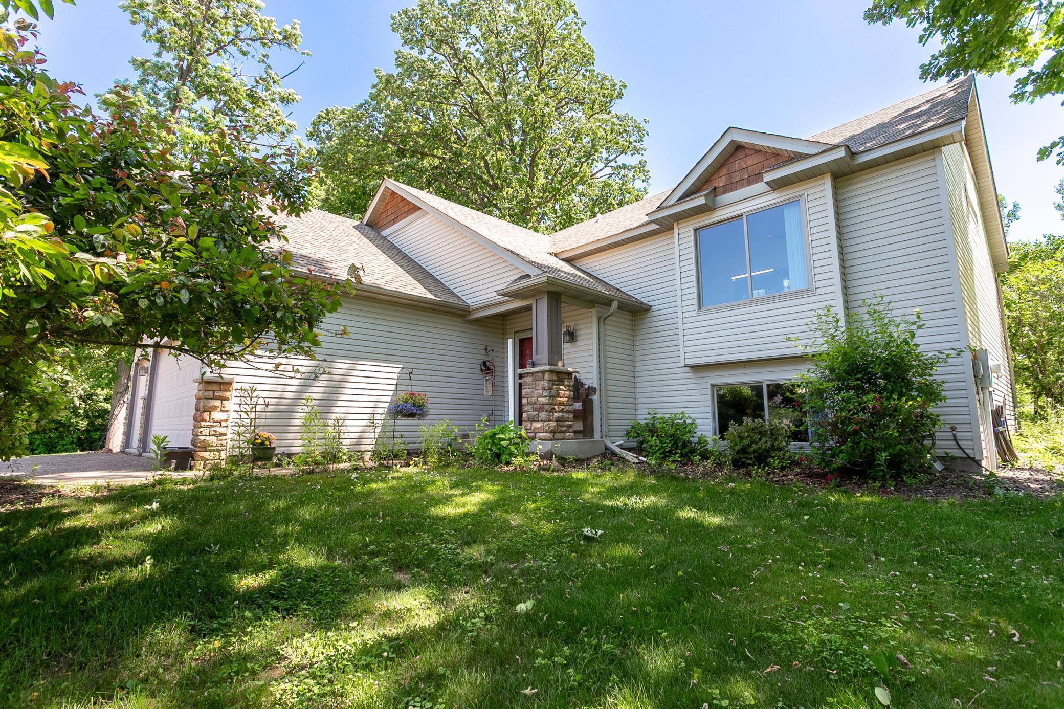 956 Sunflower WAY, Amery, WI 54001